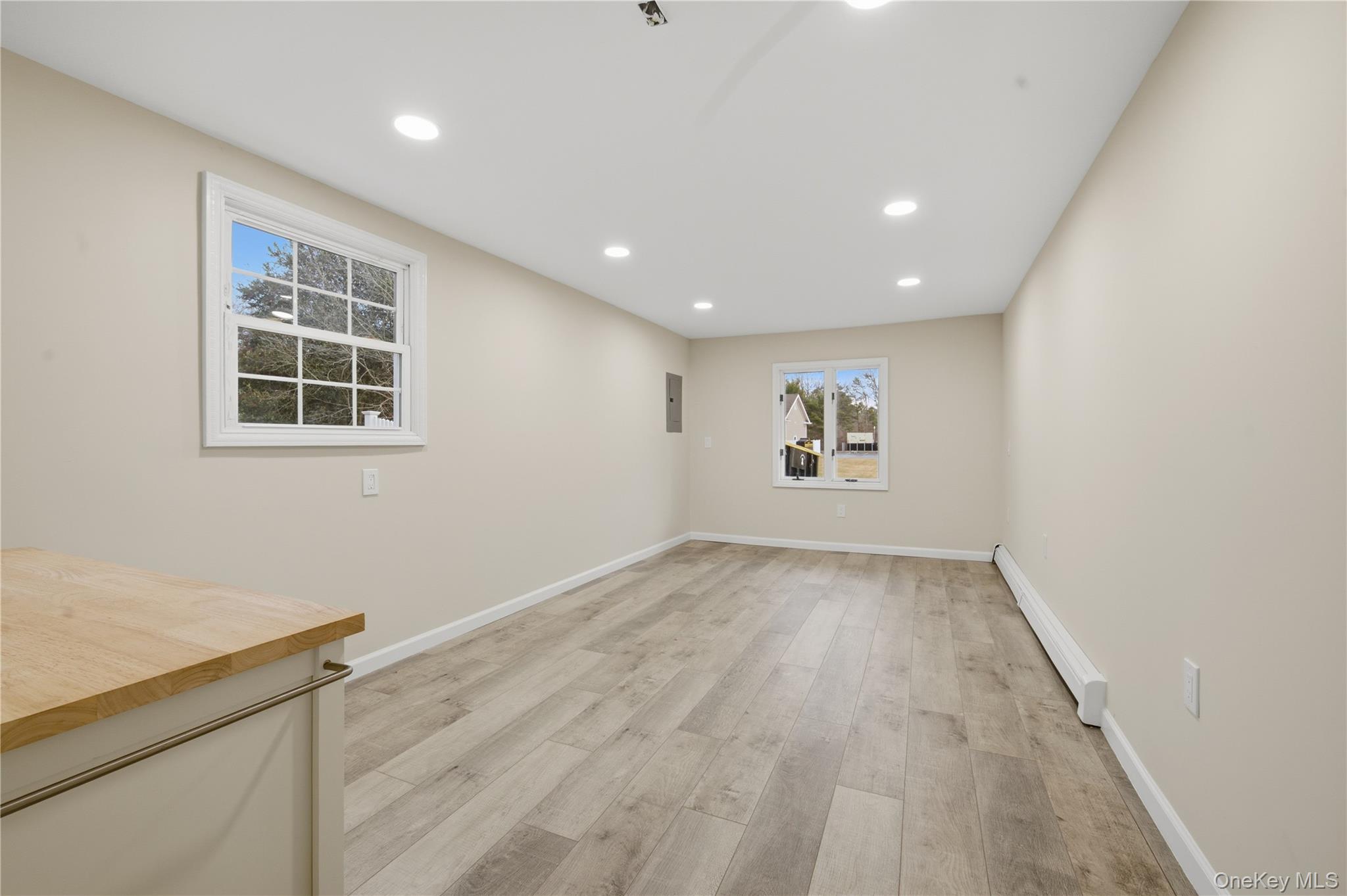 257 southaven Avenue, Medford, NY 11763