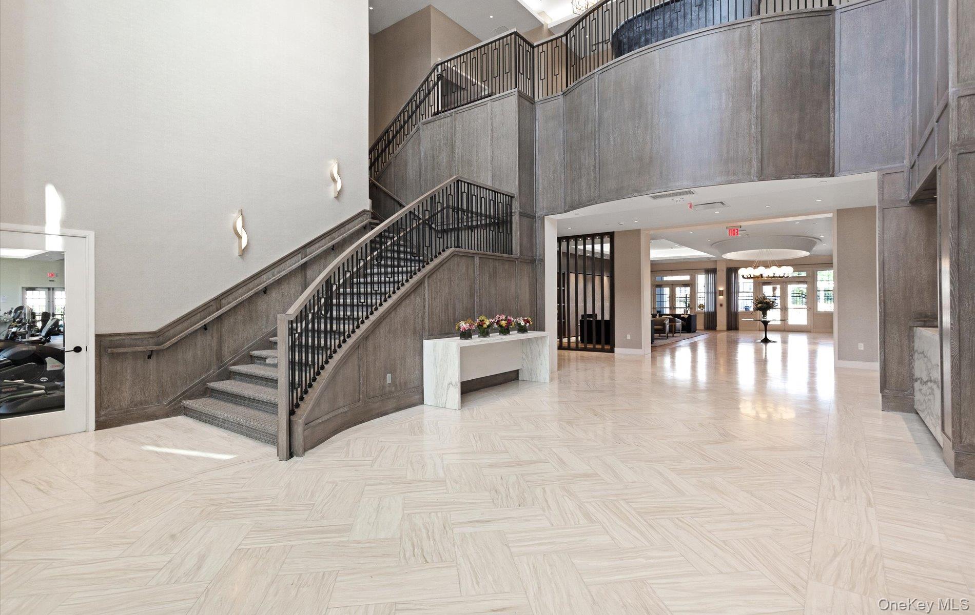 28301 Spruce Pond Circle, Plainview, NY 11803