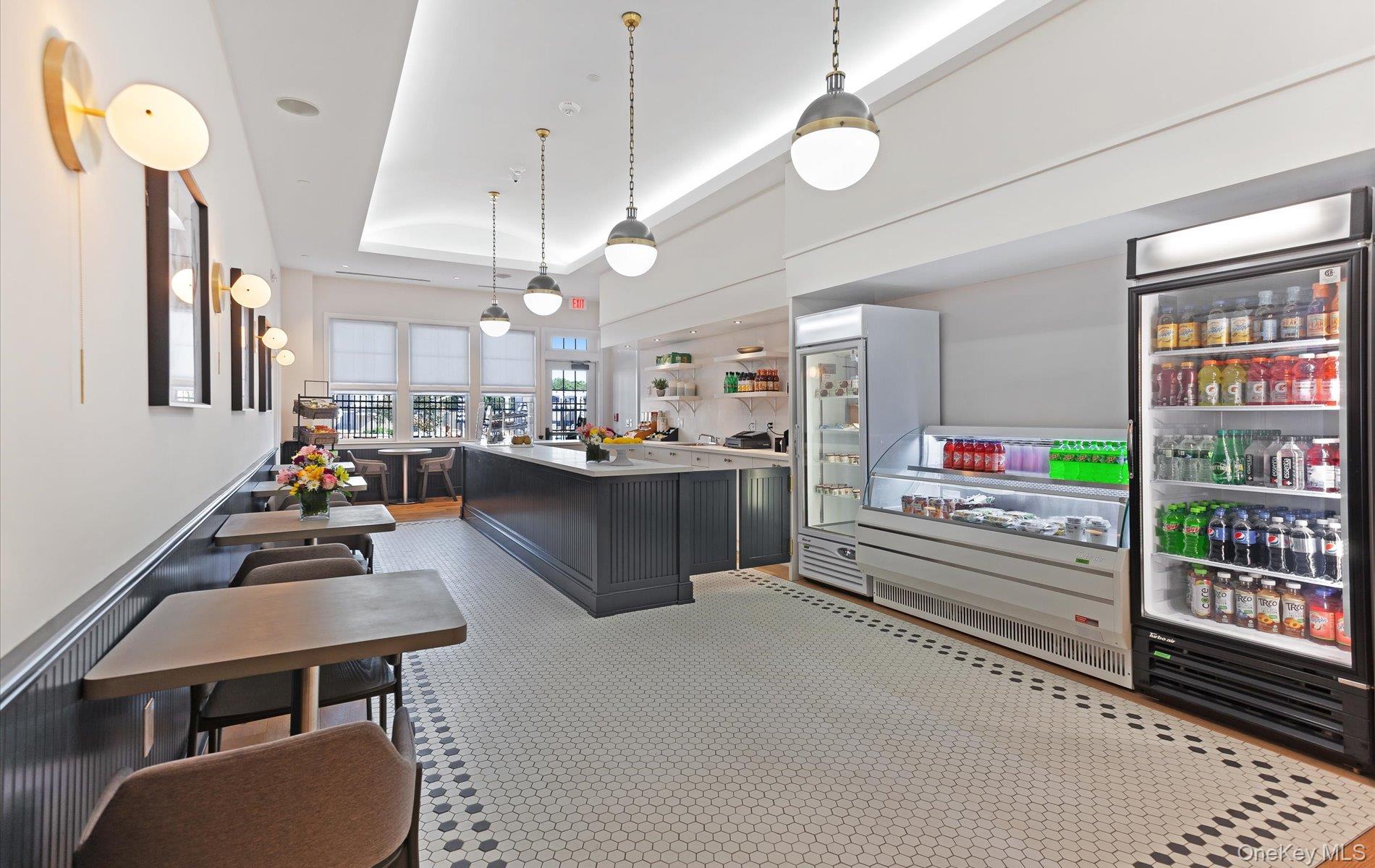 28301 Spruce Pond Circle, Plainview, NY 11803