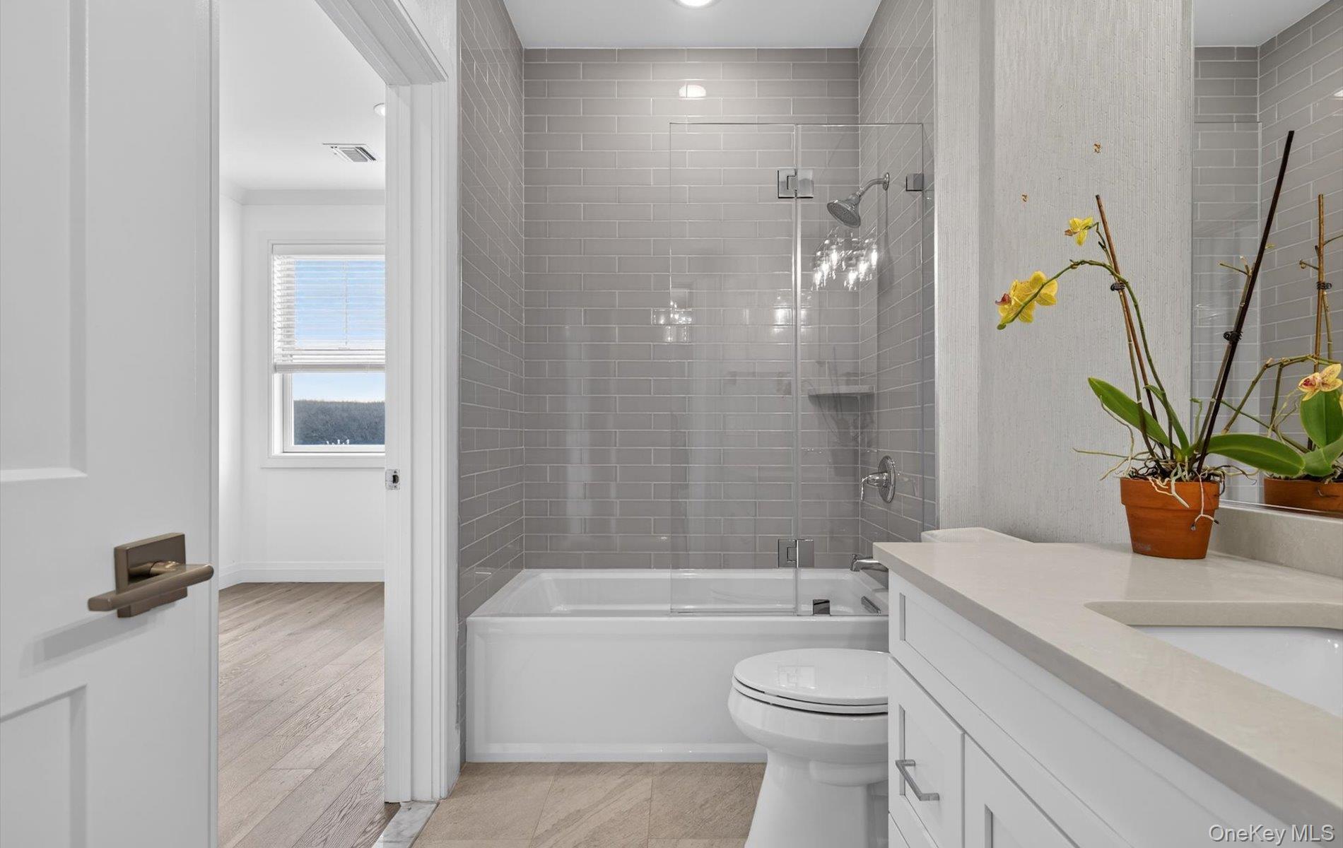 28301 Spruce Pond Circle, Plainview, NY 11803