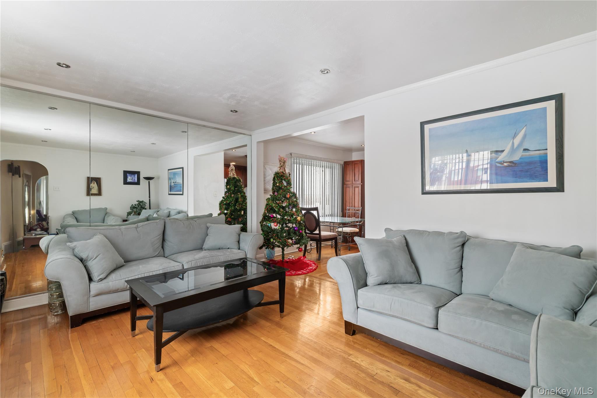 17 Standish Road, Valley Stream, NY 11580