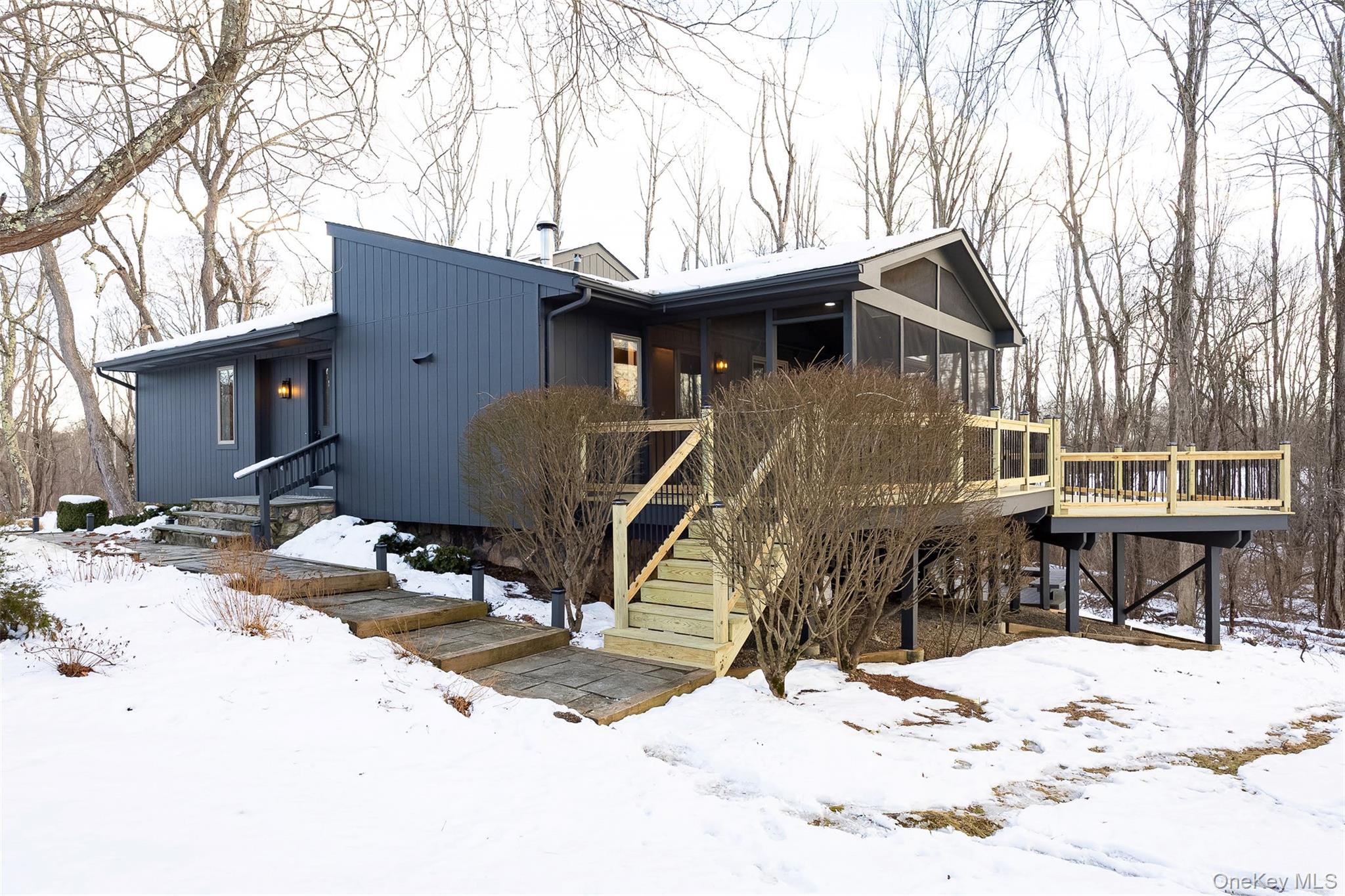 261 Freedom Road, Pleasant Valley, NY 12569