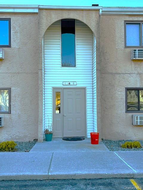 4 Scarborough Lane # B, Wappingers Falls, NY 12590