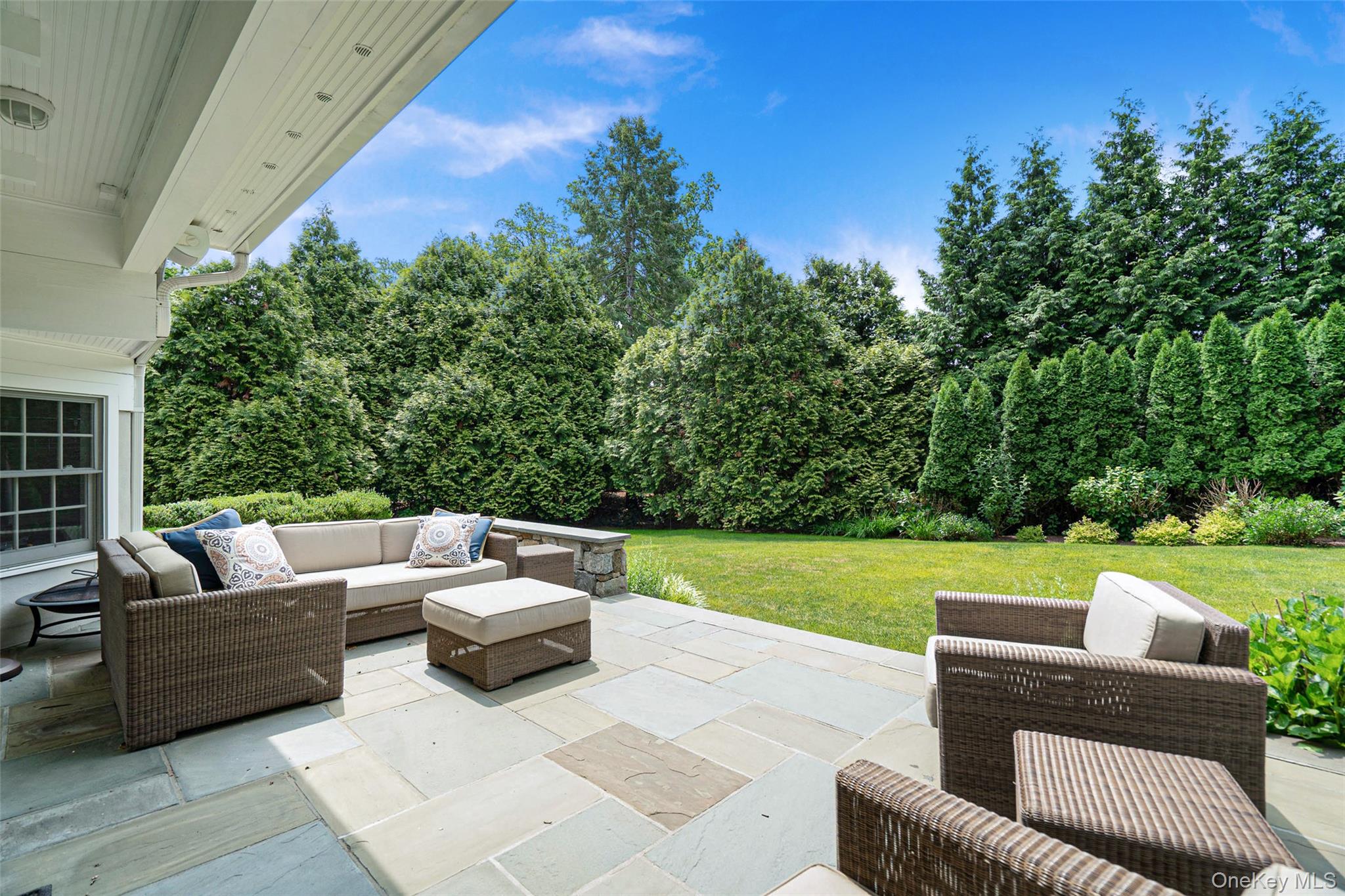 880 Forest Avenue, Rye, NY 10580