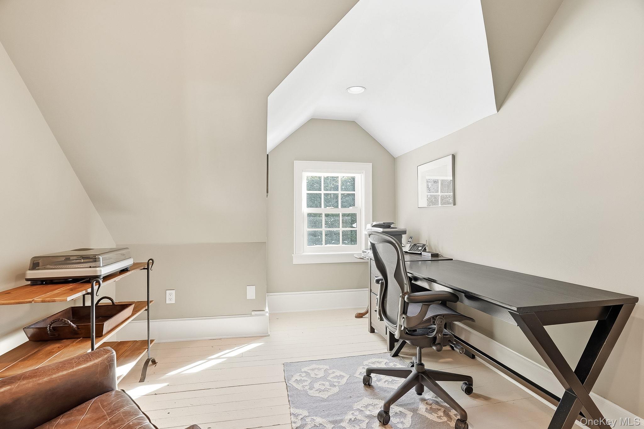 880 Forest Avenue, Rye, NY 10580