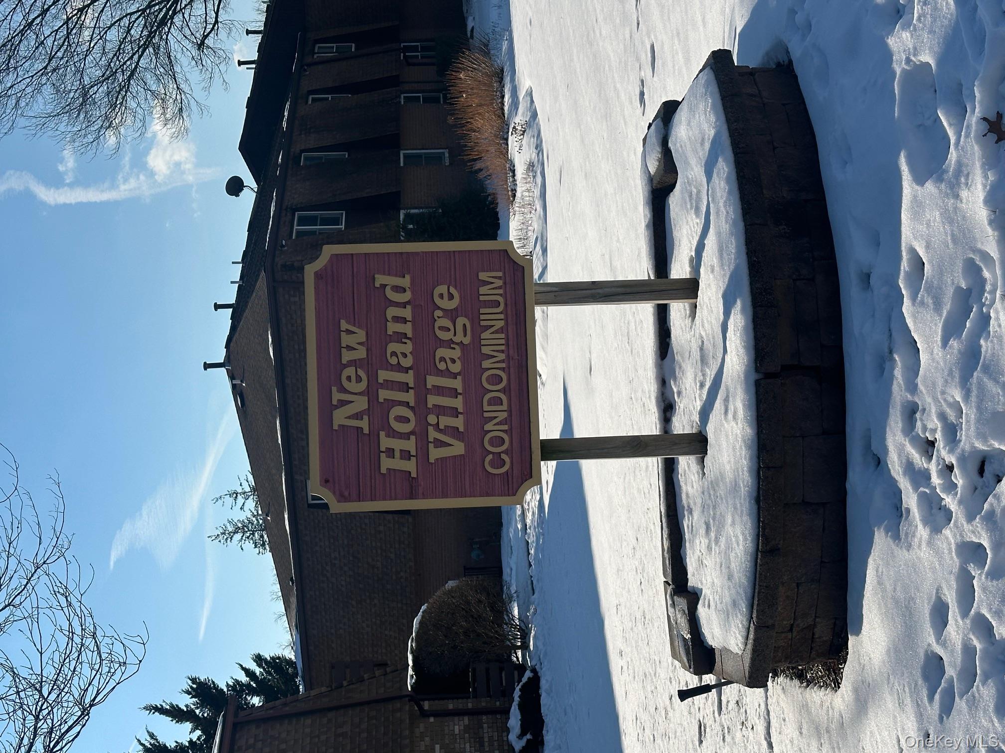 69 New Holland Village, Nanuet, NY 10954