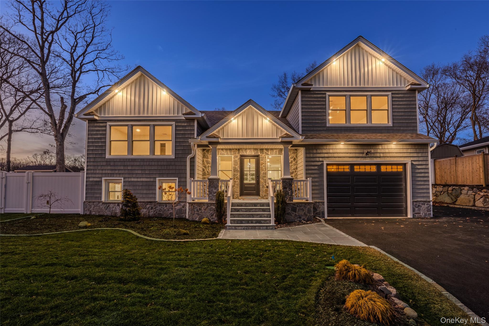 5 Poplar Drive, Smithtown, NY 11787