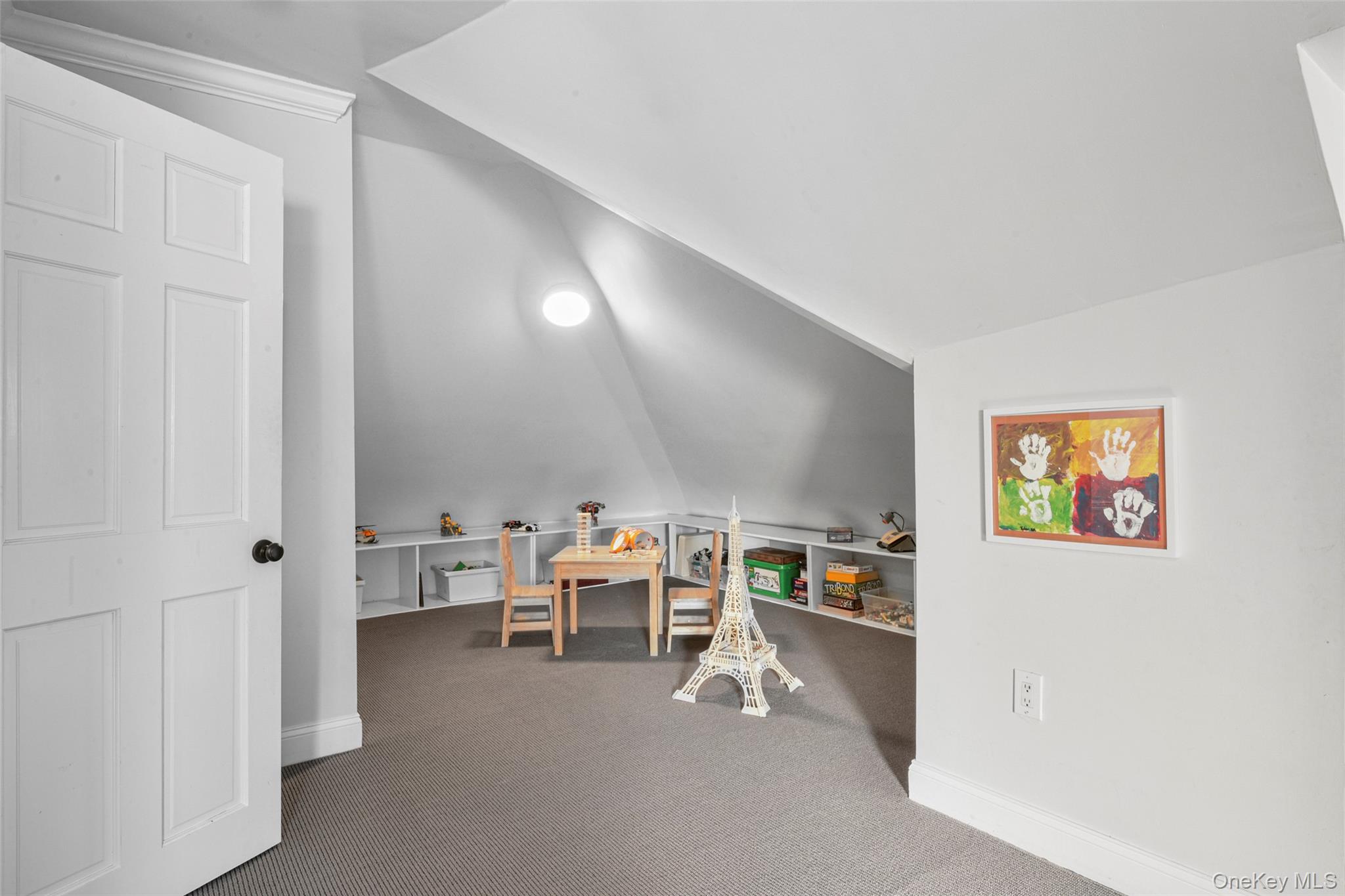 677 James Street, Pelham, NY 10803