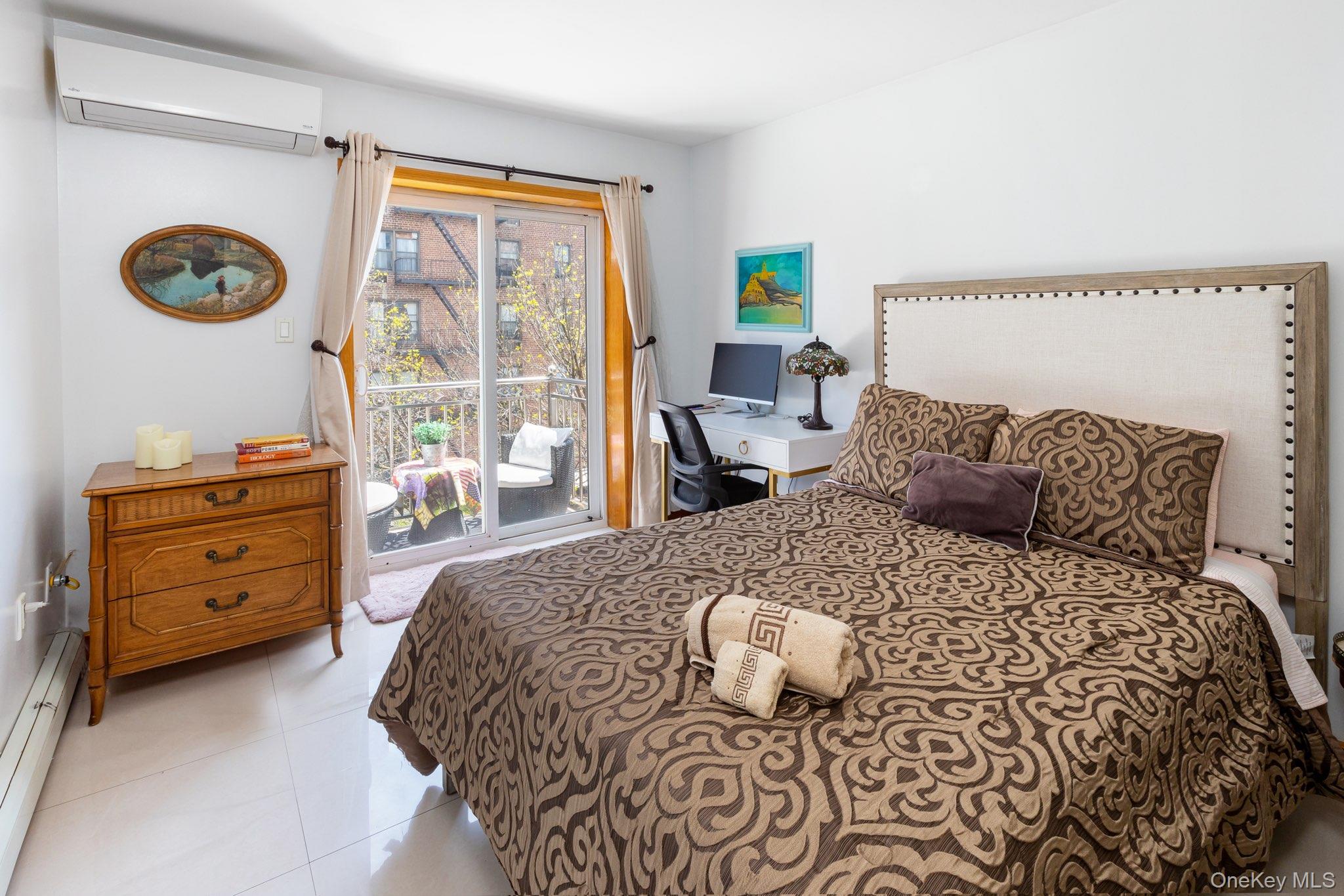 5310 90th Street # 4A, Elmhurst, NY 11373