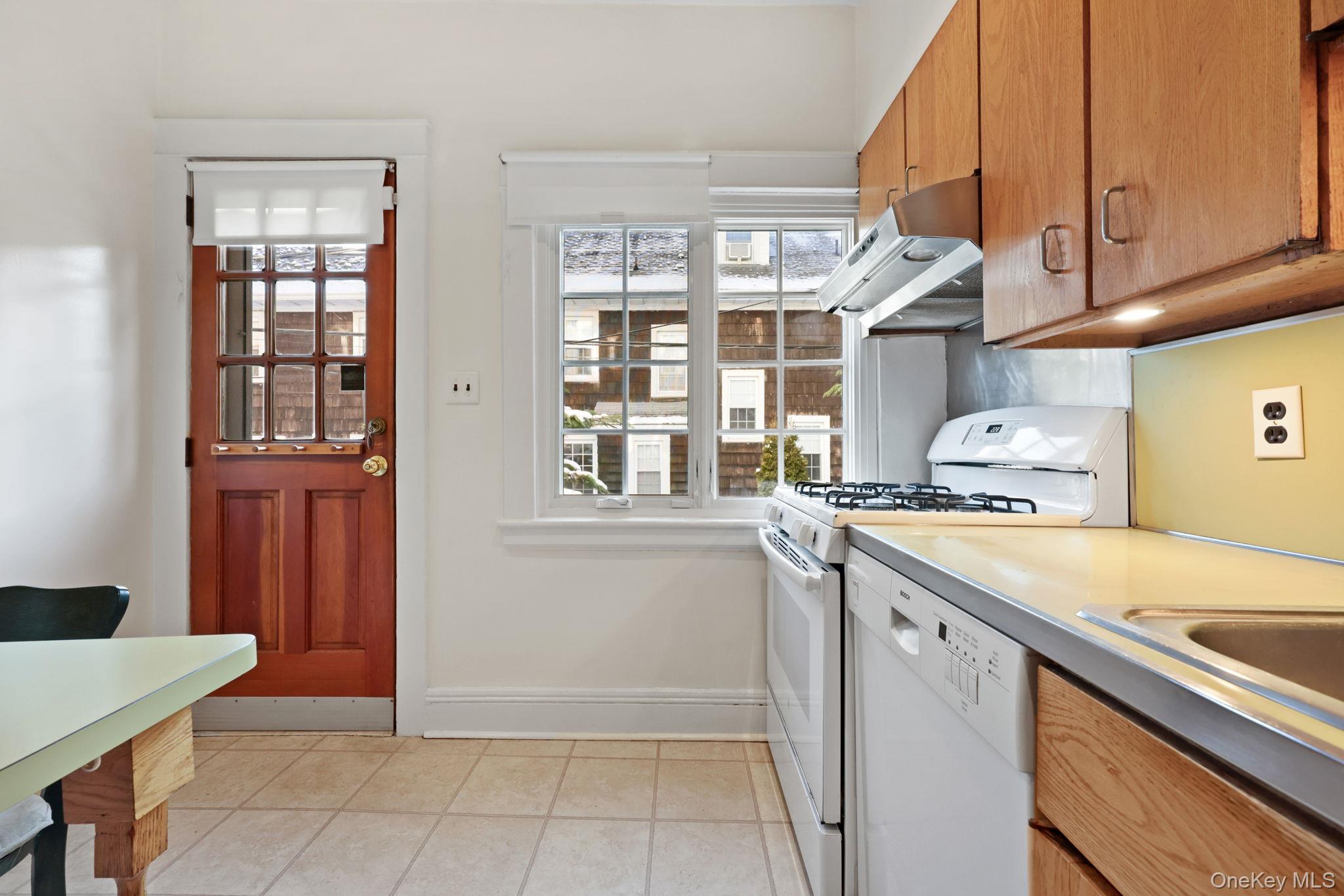 36 Sagamore Road, Bronxville, NY 10708