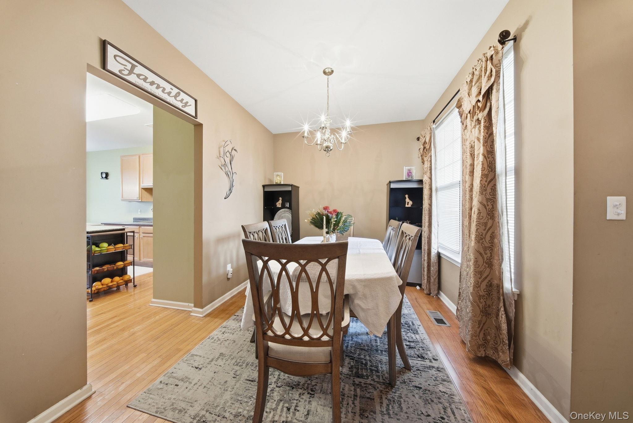 59 Woodside Knolls Drive, Middletown, NY 10940