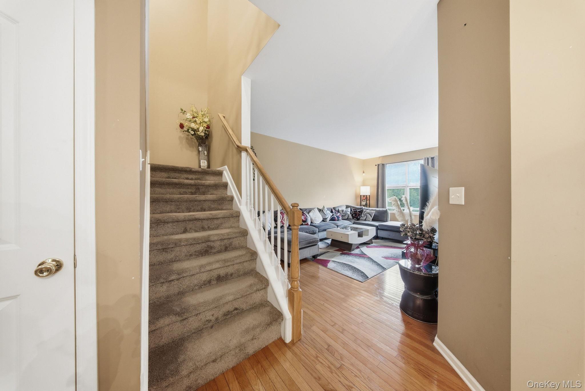 59 Woodside Knolls Drive, Middletown, NY 10940