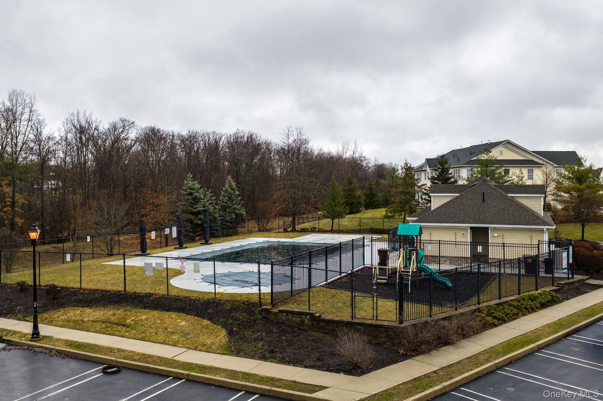 59 Woodside Knolls Drive, Middletown, NY 10940