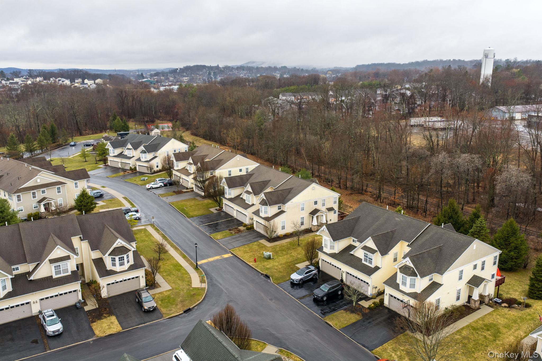 59 Woodside Knolls Drive, Middletown, NY 10940