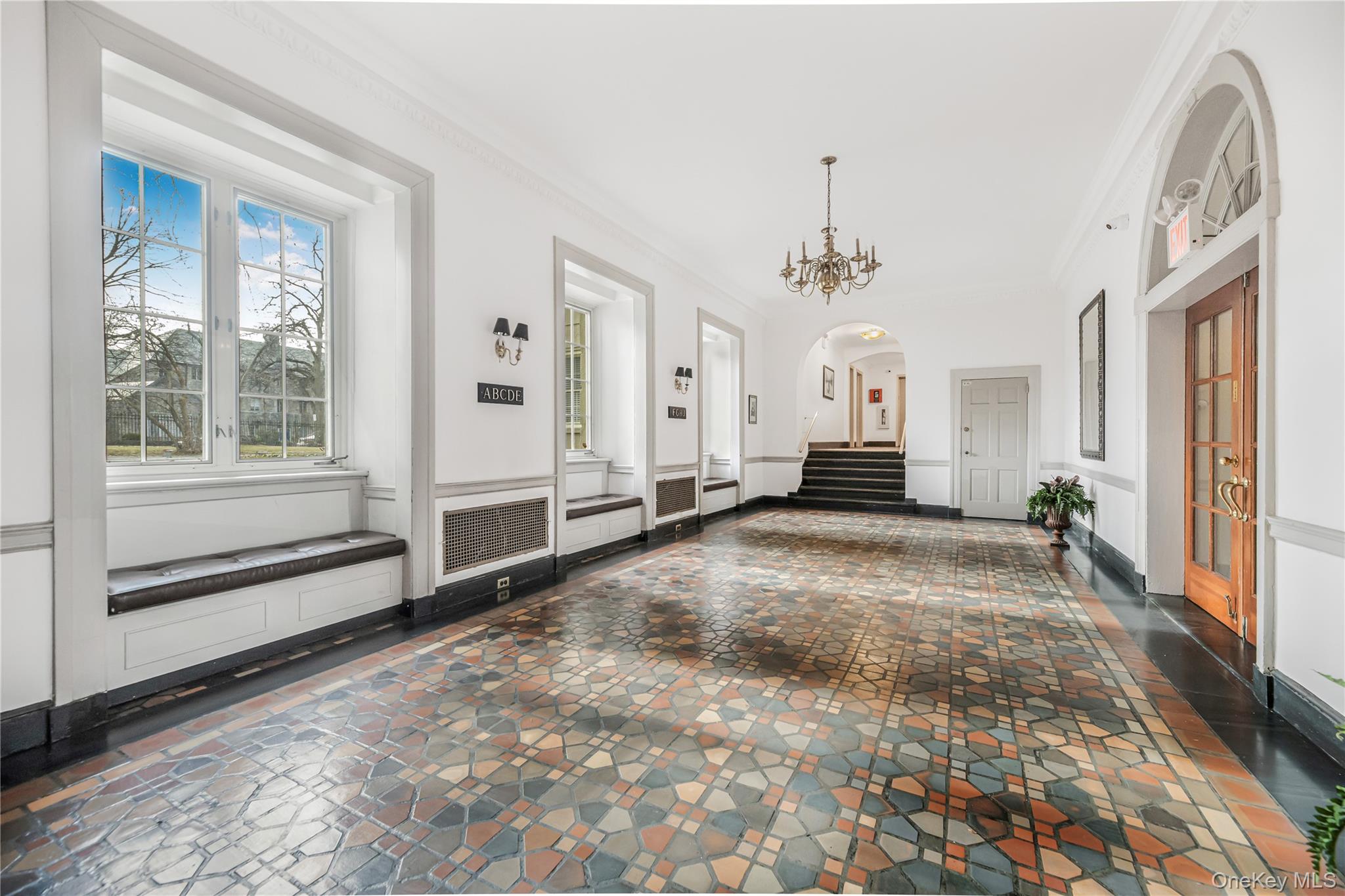 4 Park Lane Mount Vernon Avenue # 4H, Mount Vernon, NY 10552