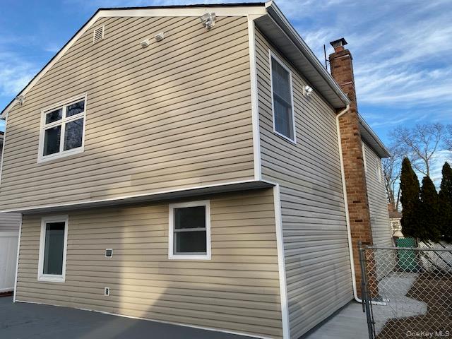 275 Beachview Street, Copiague, NY 11726