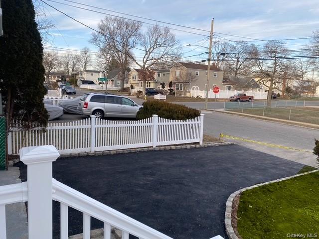 275 Beachview Street, Copiague, NY 11726