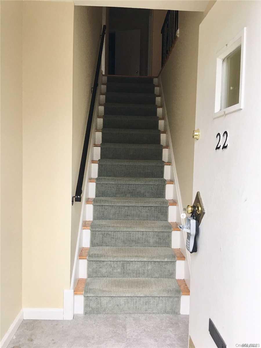 451 Main Street # #38 Upper Unit, Northport, NY 11768