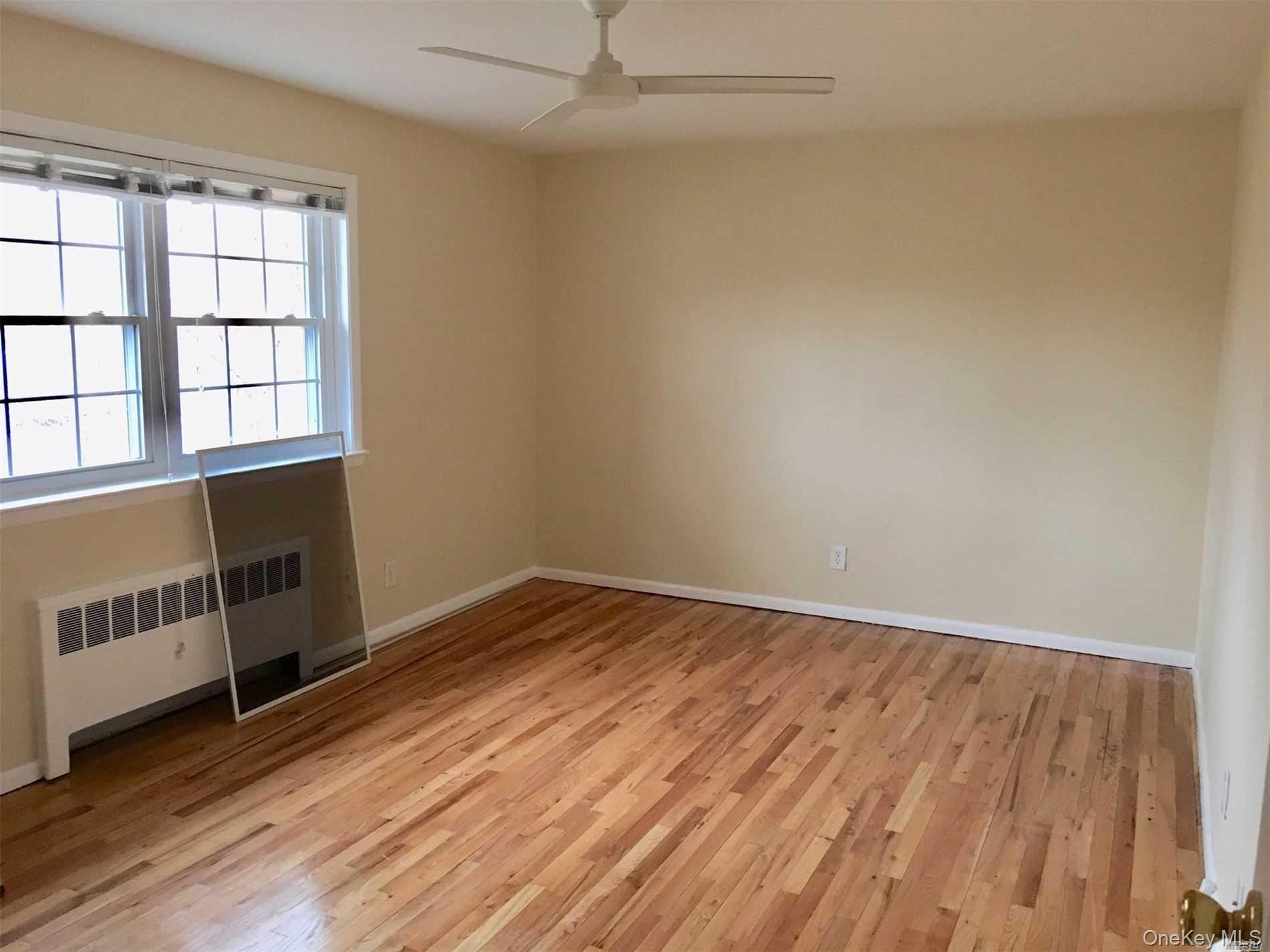 451 Main Street # #38 Upper Unit, Northport, NY 11768