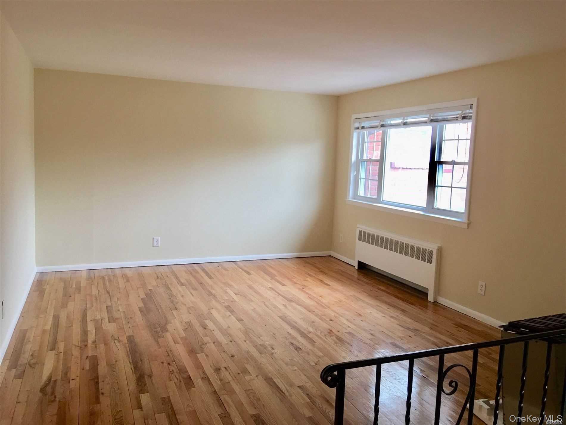 451 Main Street # #38 Upper Unit, Northport, NY 11768