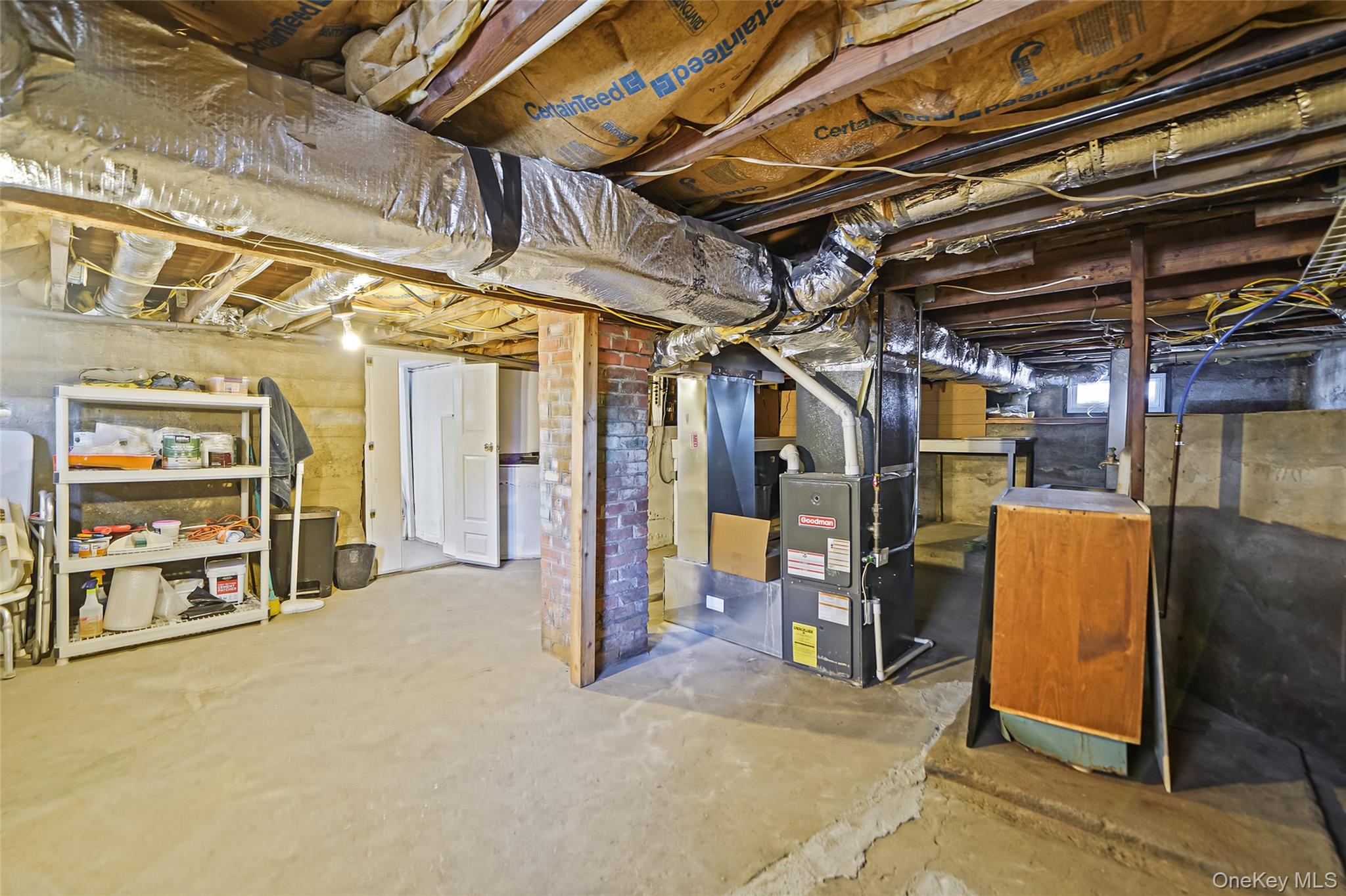 59 Richard Avenue, Islip Terrace, NY 11752