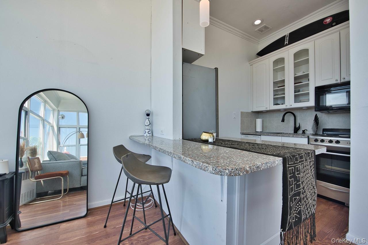 855 Broadway # PHA, Long Beach, NY 11561