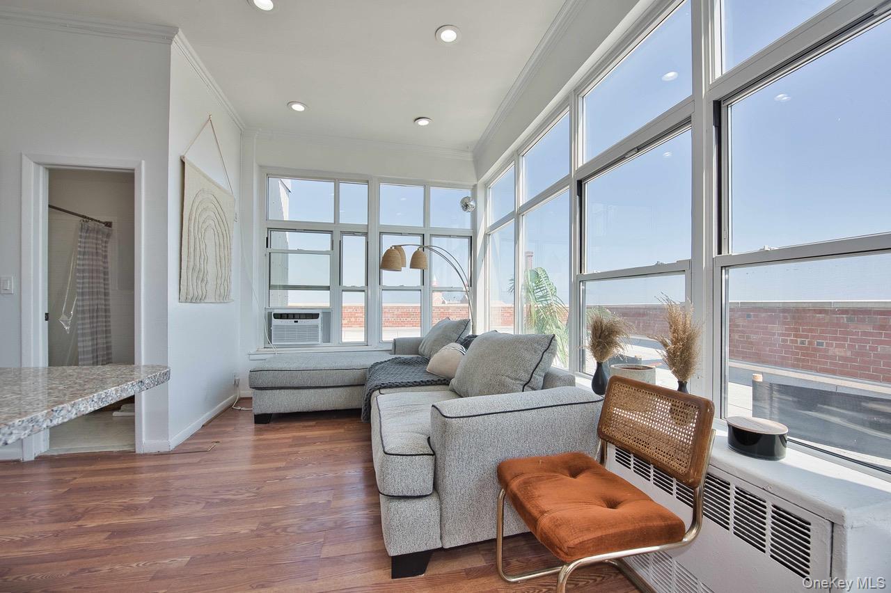 855 Broadway # PHA, Long Beach, NY 11561