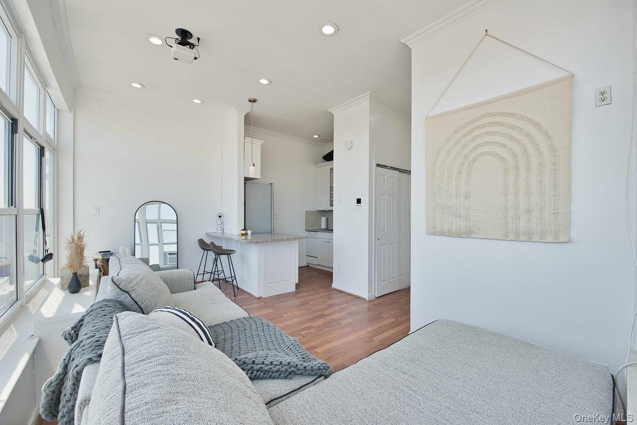 855 Broadway # PHA, Long Beach, NY 11561