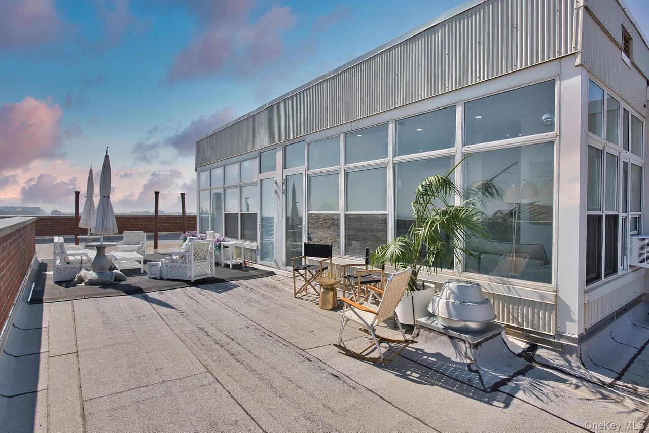 855 Broadway # PHA, Long Beach, NY 11561