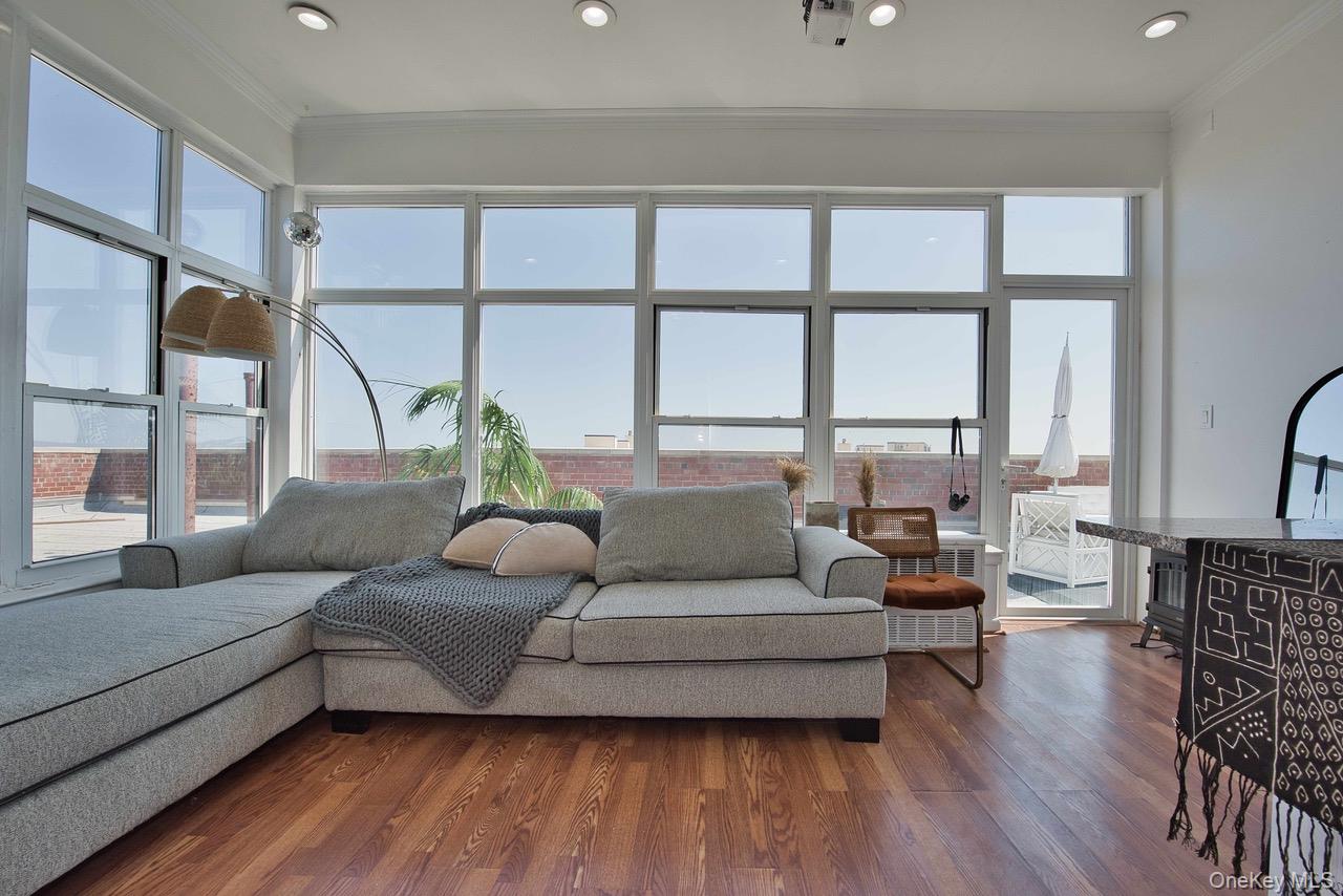 855 Broadway # PHA, Long Beach, NY 11561