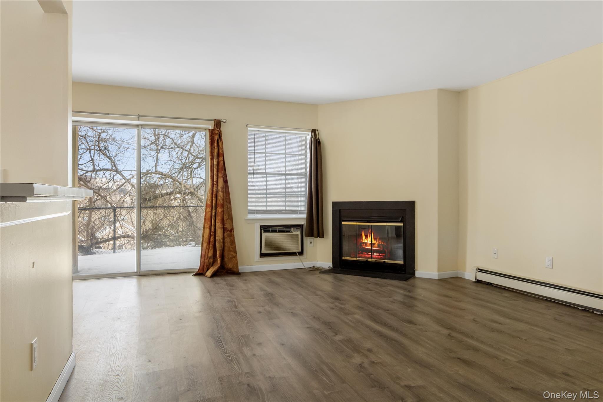 7 Lexington Hill # 8, Harriman, NY 10926