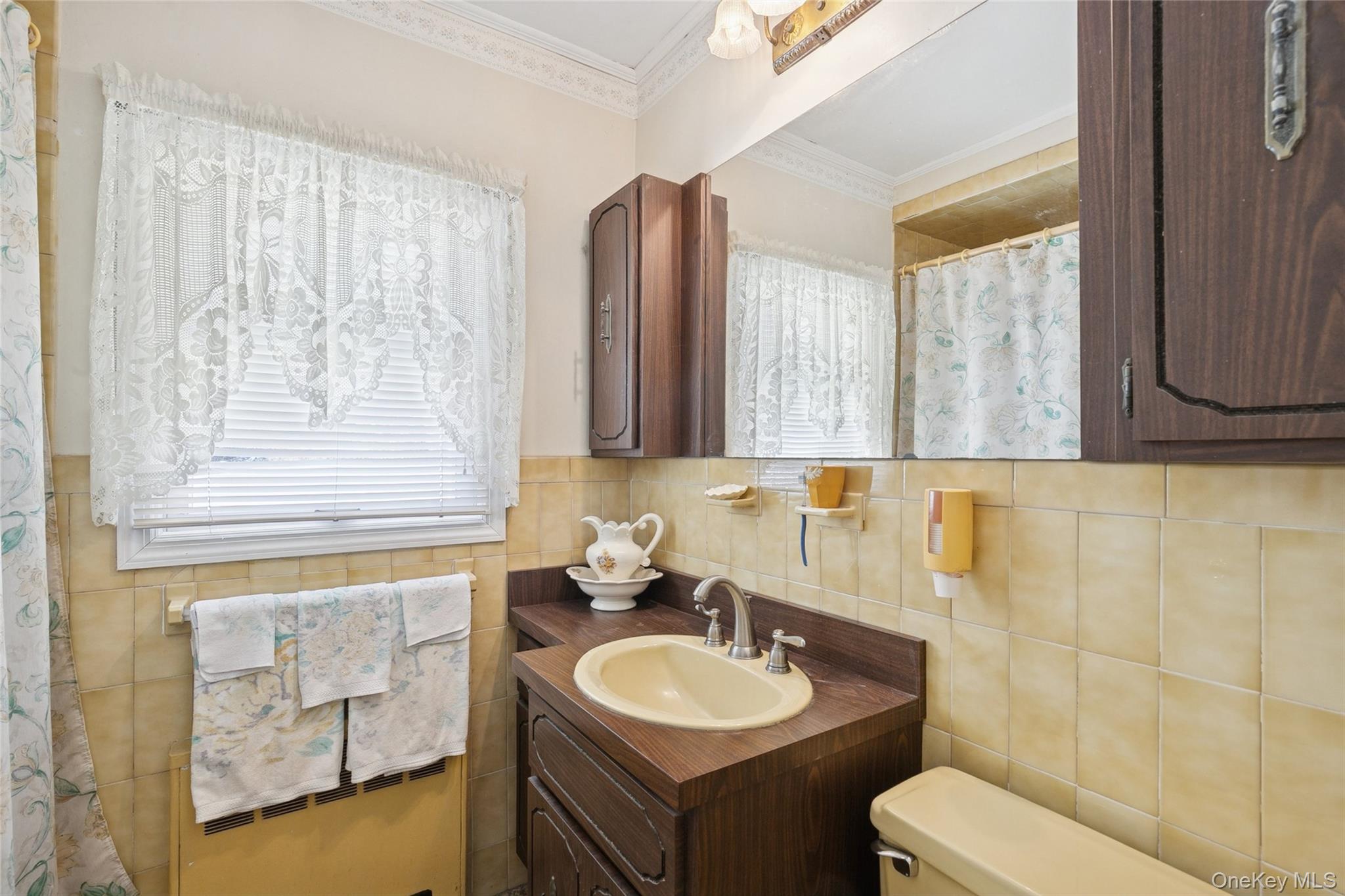 64 Dean Street, Hicksville, NY 11801