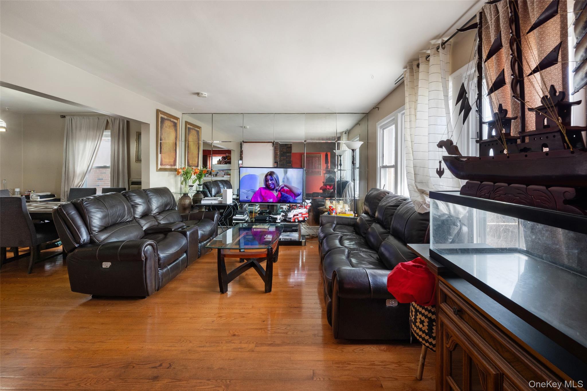 13918 249th Street, Rosedale, NY 11422