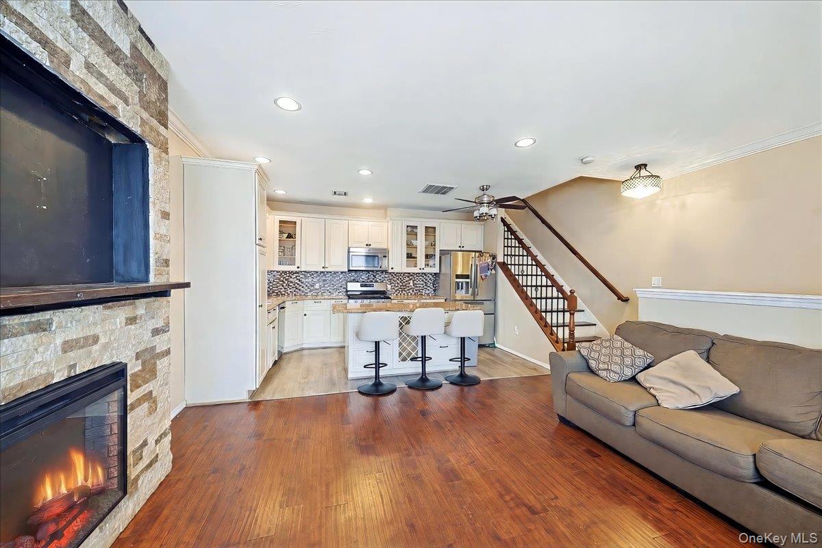 126 Mermaid Lane, Bronx, NY 10473