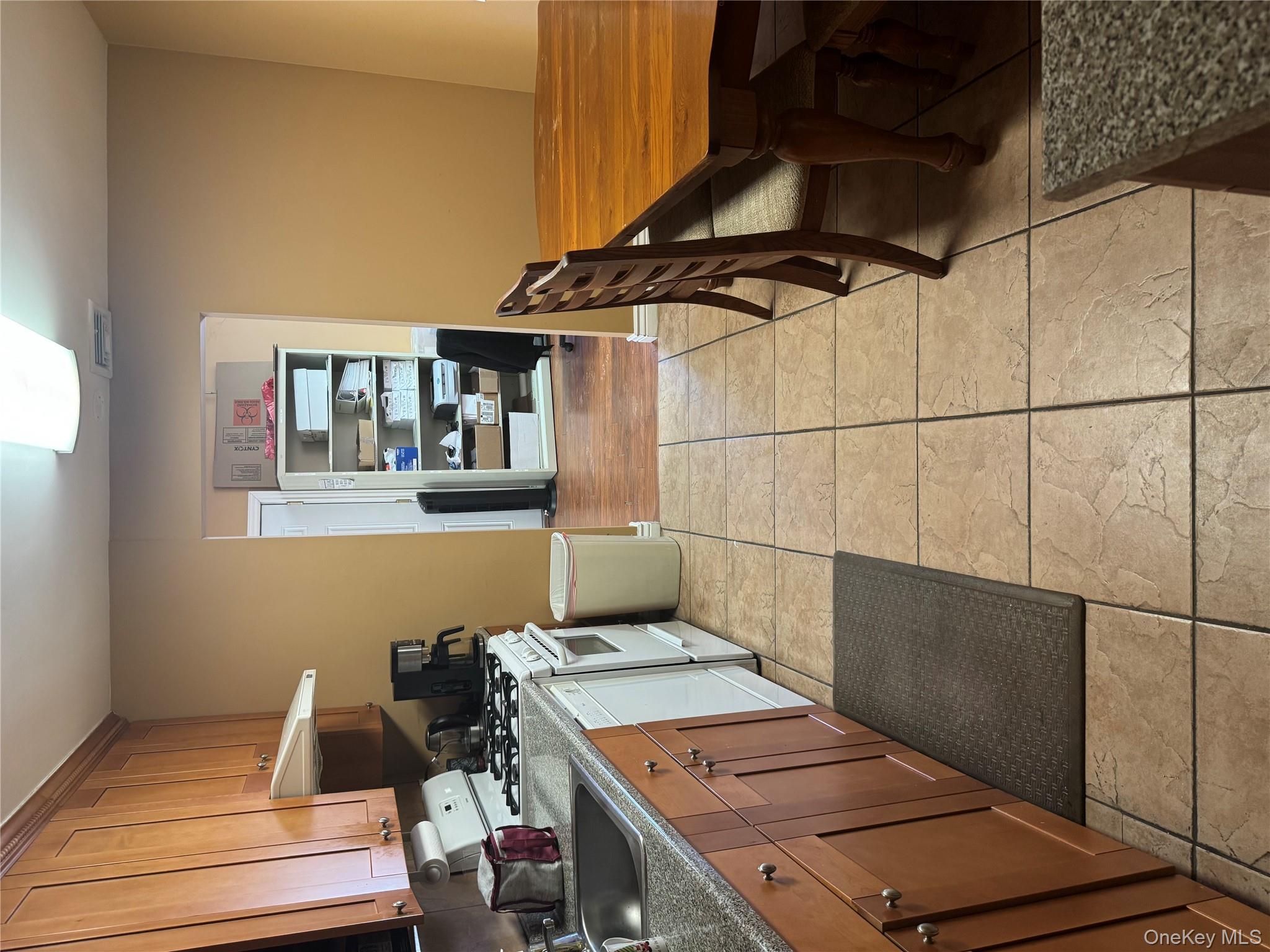 1 Arrowood Lane Lane, Melville, NY 11747