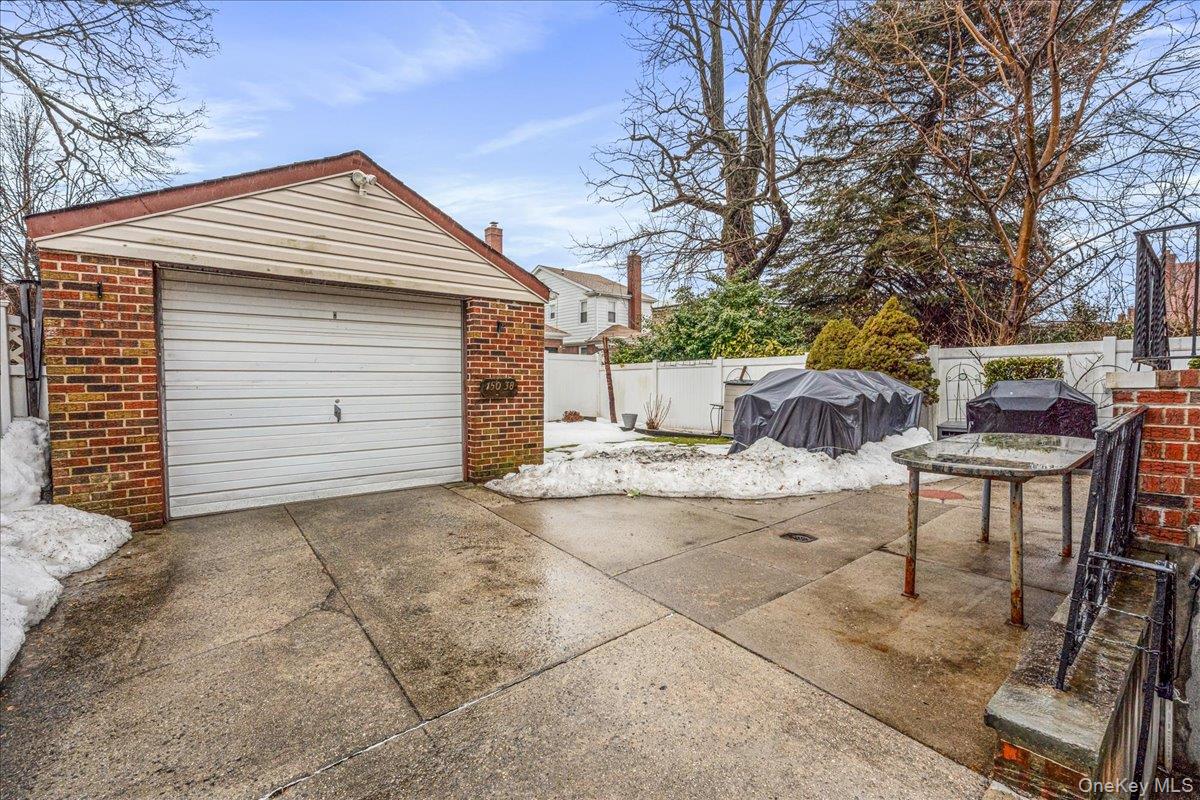 150-38 24th Avenue, Whitestone, NY 11357