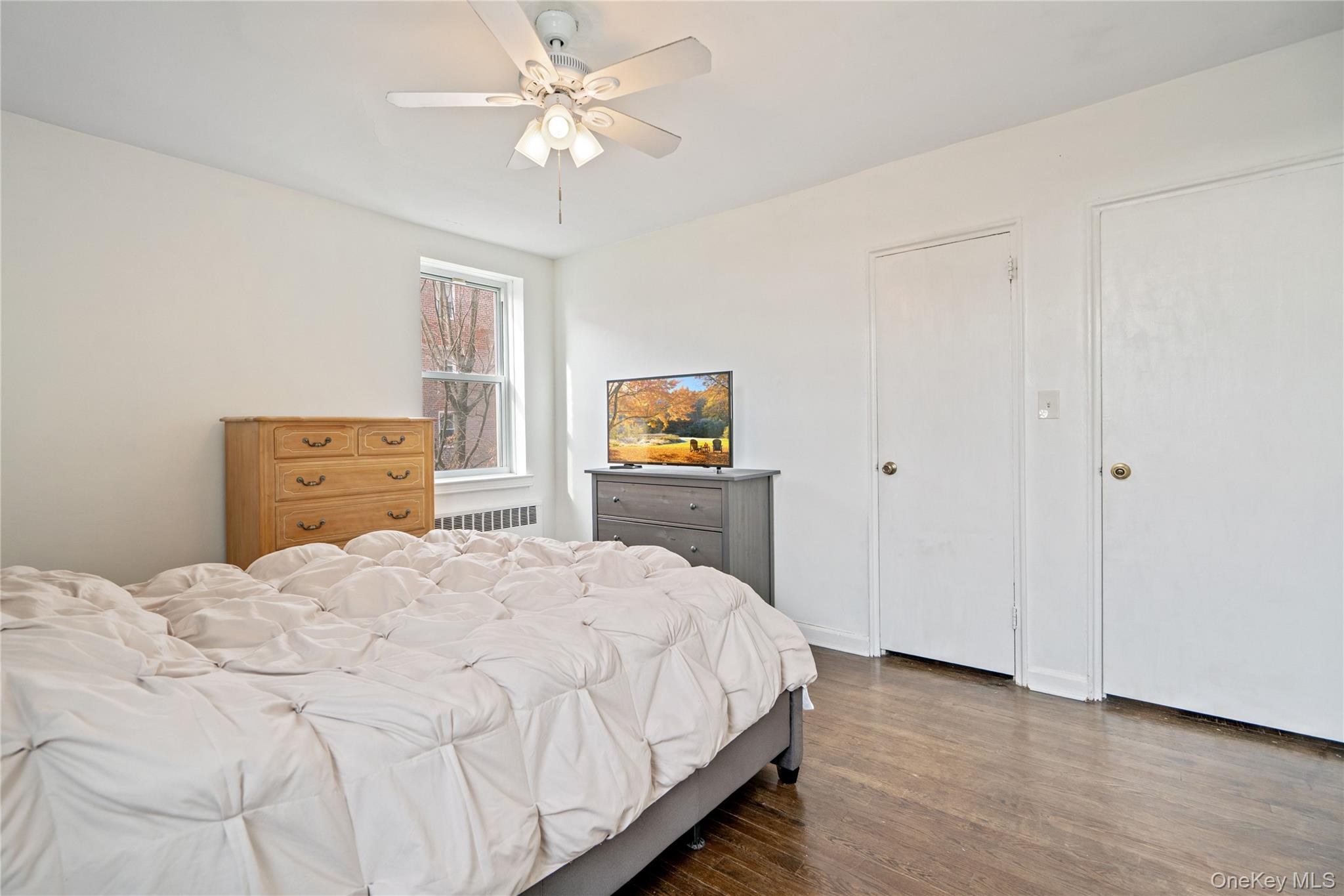 24 Mulford Place # 4B, Hempstead, NY 11550