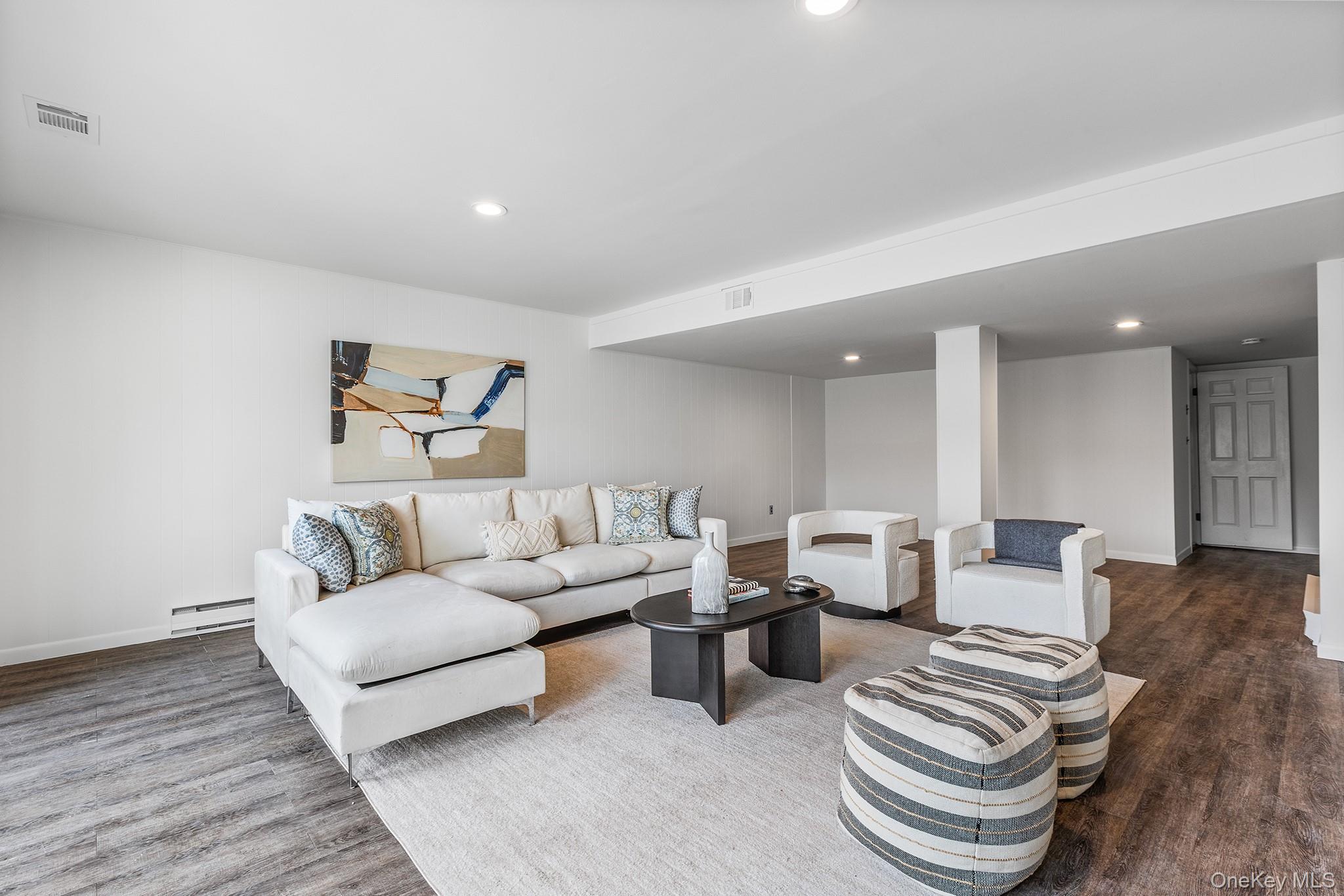 25 Barker Street # 406, Mount Kisco, NY 10549