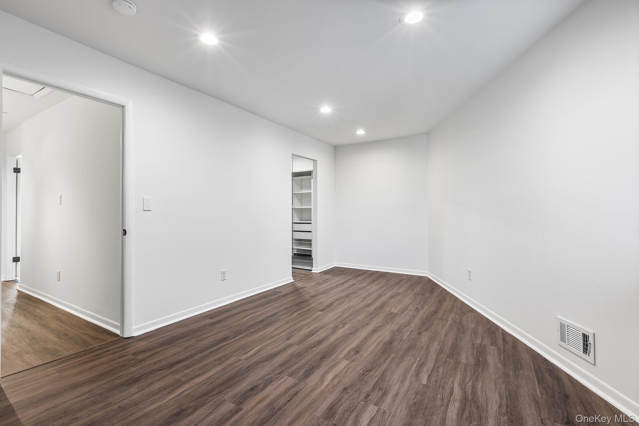 25 Barker Street # 406, Mount Kisco, NY 10549