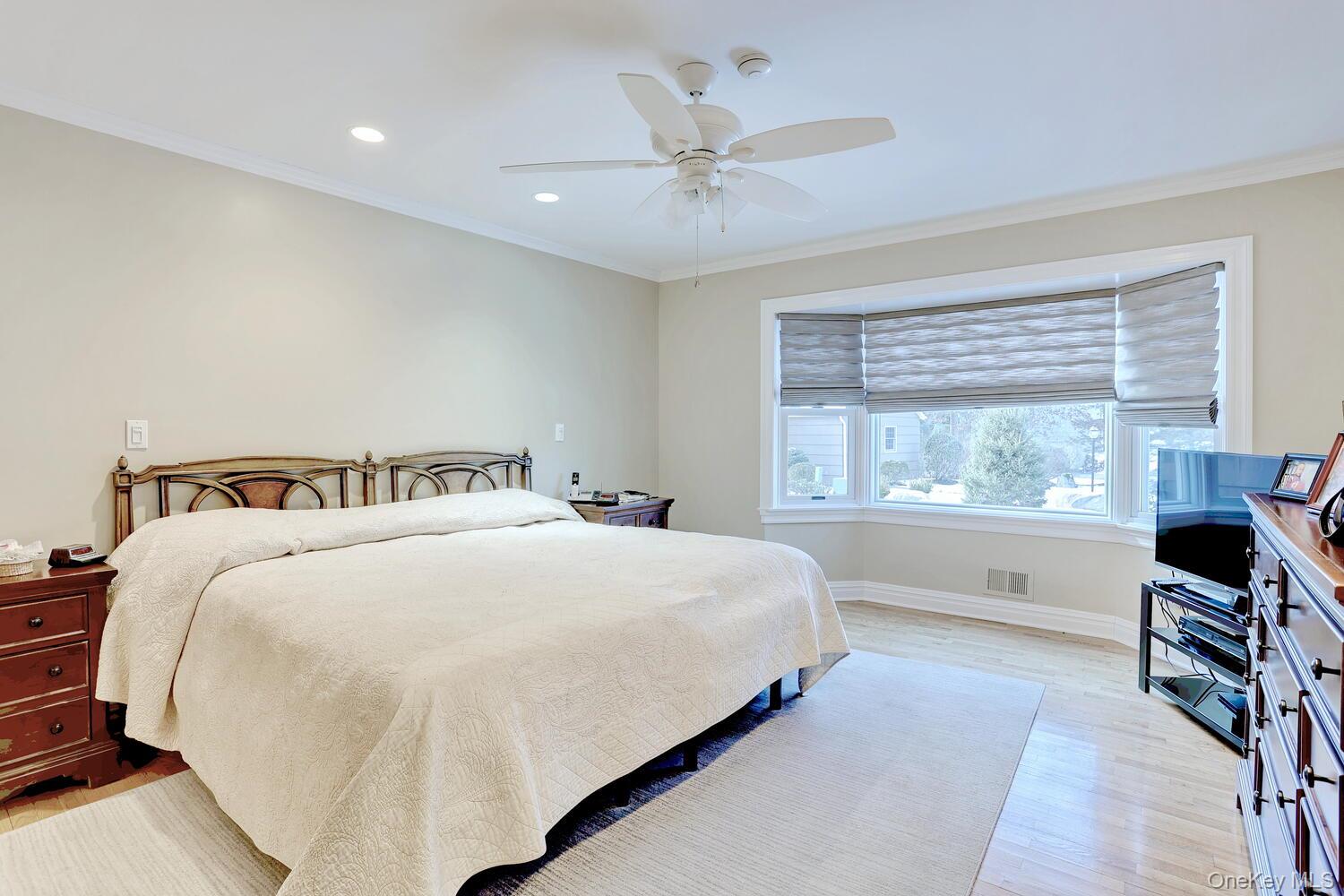 44 Washington Circle, New City, NY 10956