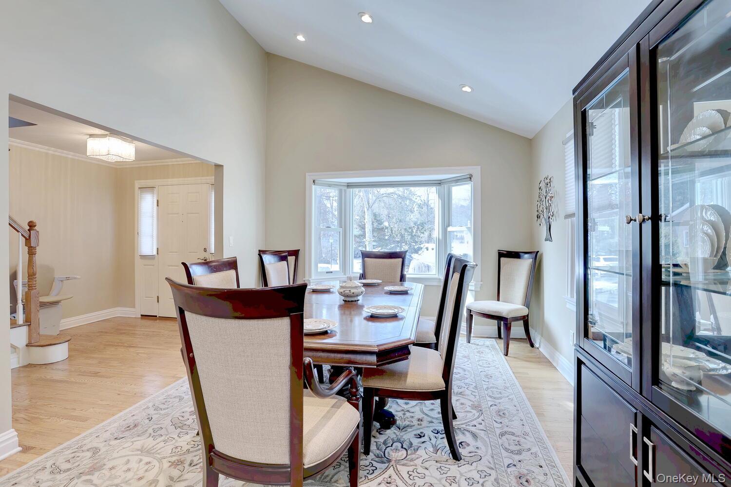 44 Washington Circle, New City, NY 10956