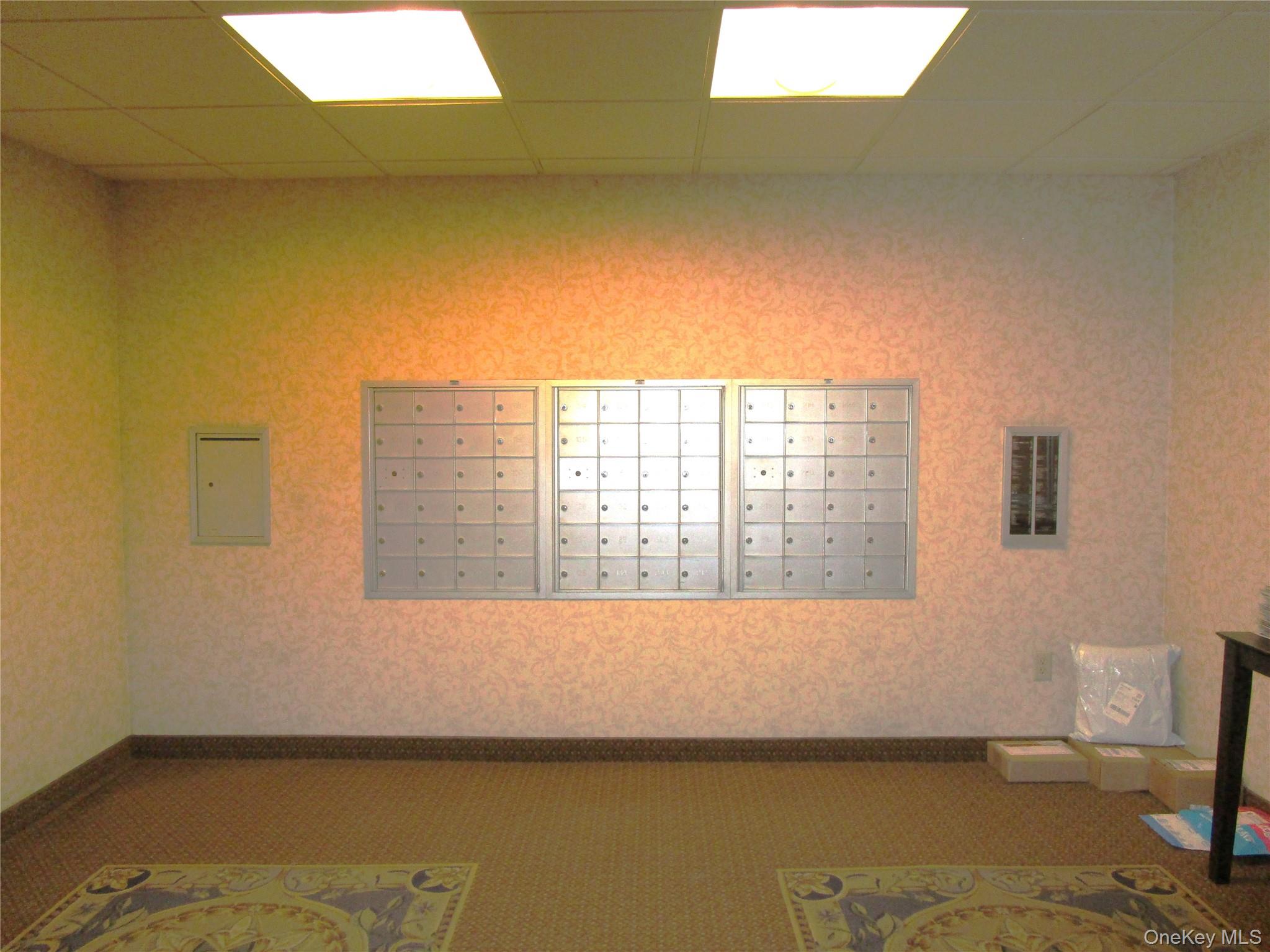 40 Daley Place # 227, Lynbrook, NY 11563