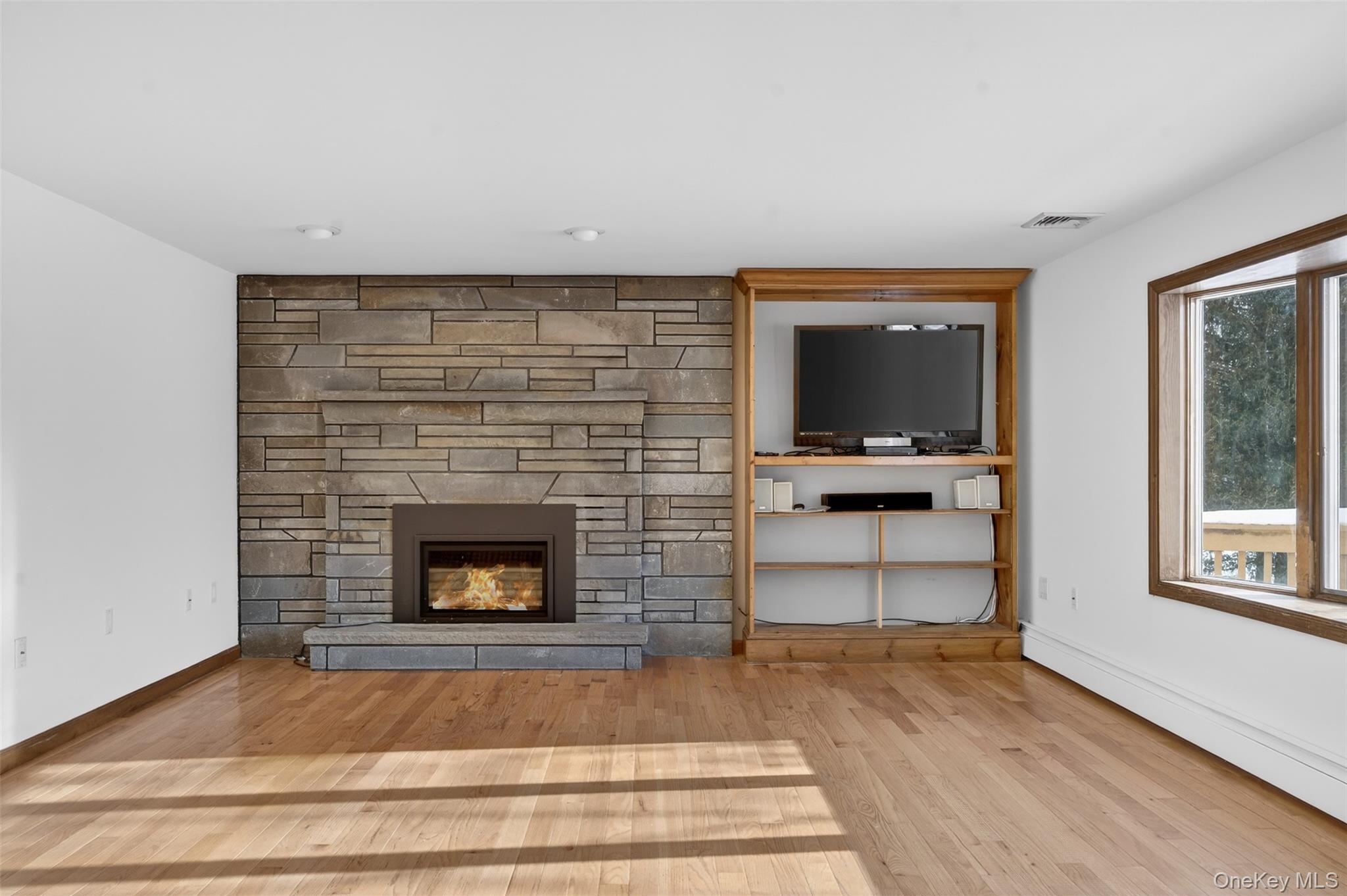 131 Barbarossa Lane, Kingston, NY 12401