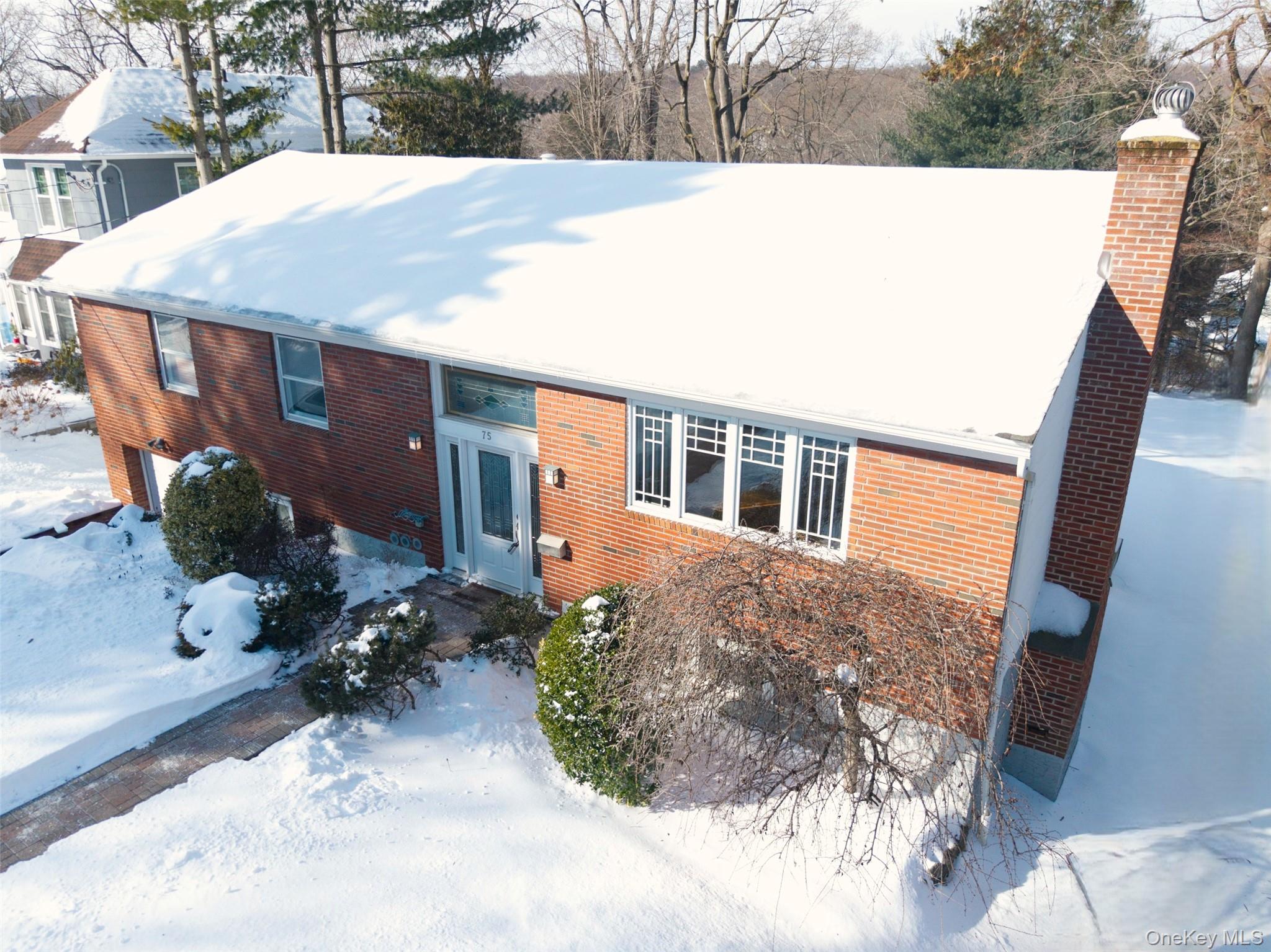 75 Holland Place, Hartsdale, NY 10530