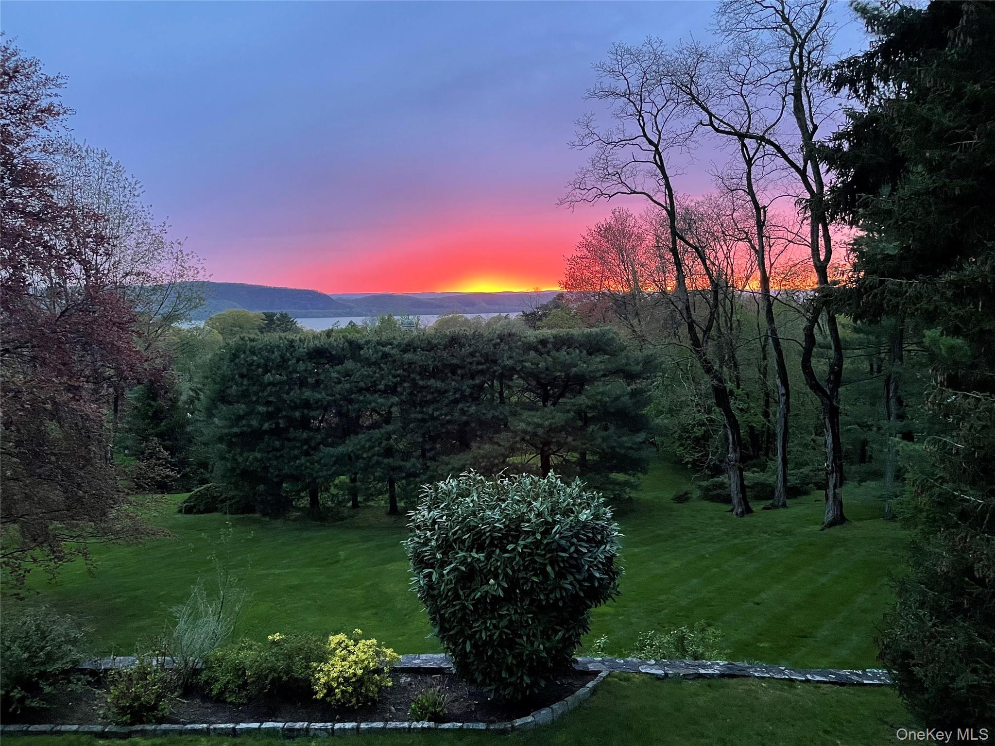 132 Ridgecrest Road, Briarcliff Manor, NY 10510