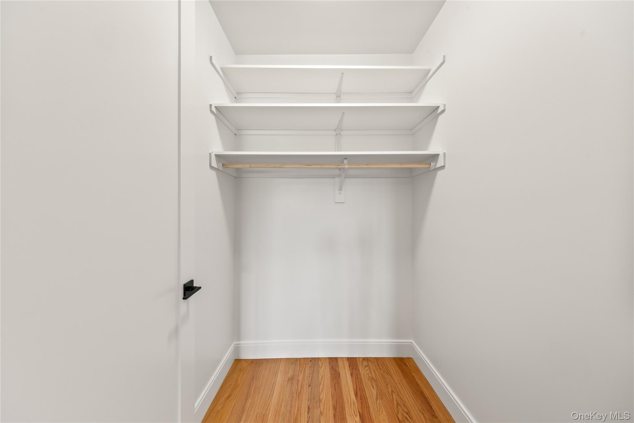 5 Jeffrey Place # 112, Monsey, NY 10952