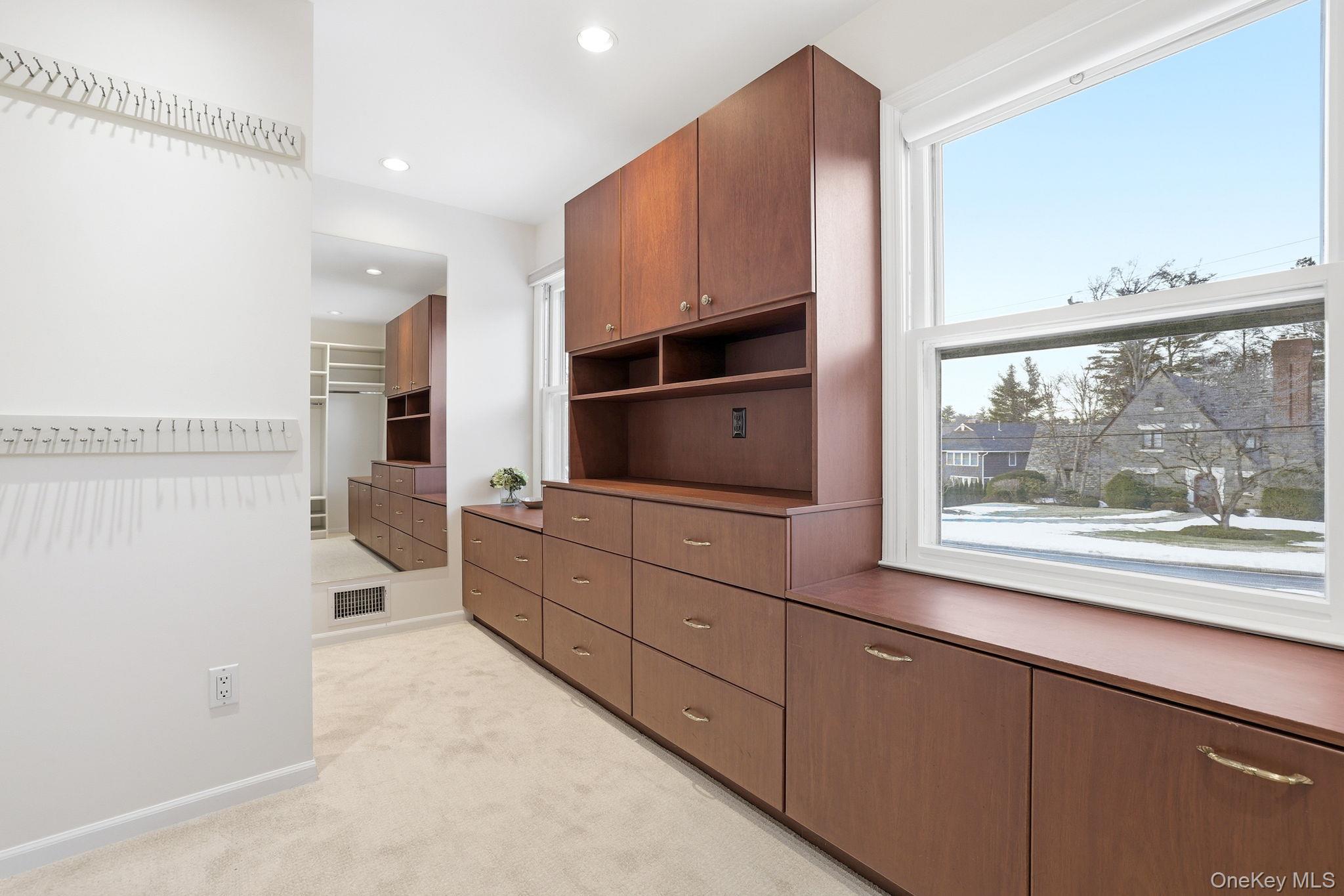 42 Butler Road, Scarsdale, NY 10583