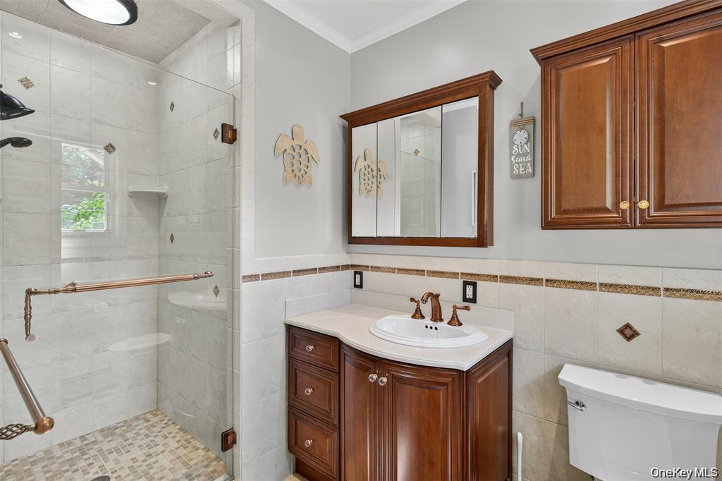 73 Balmville Road, Newburgh, NY 12550