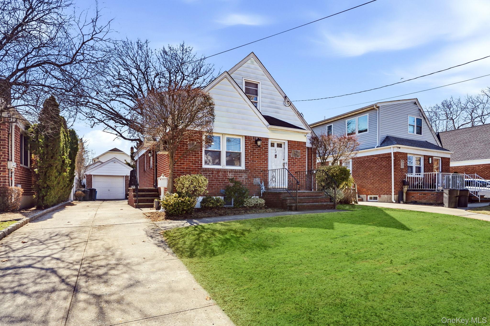 64 W Fenimore Street, Valley Stream, NY 11580