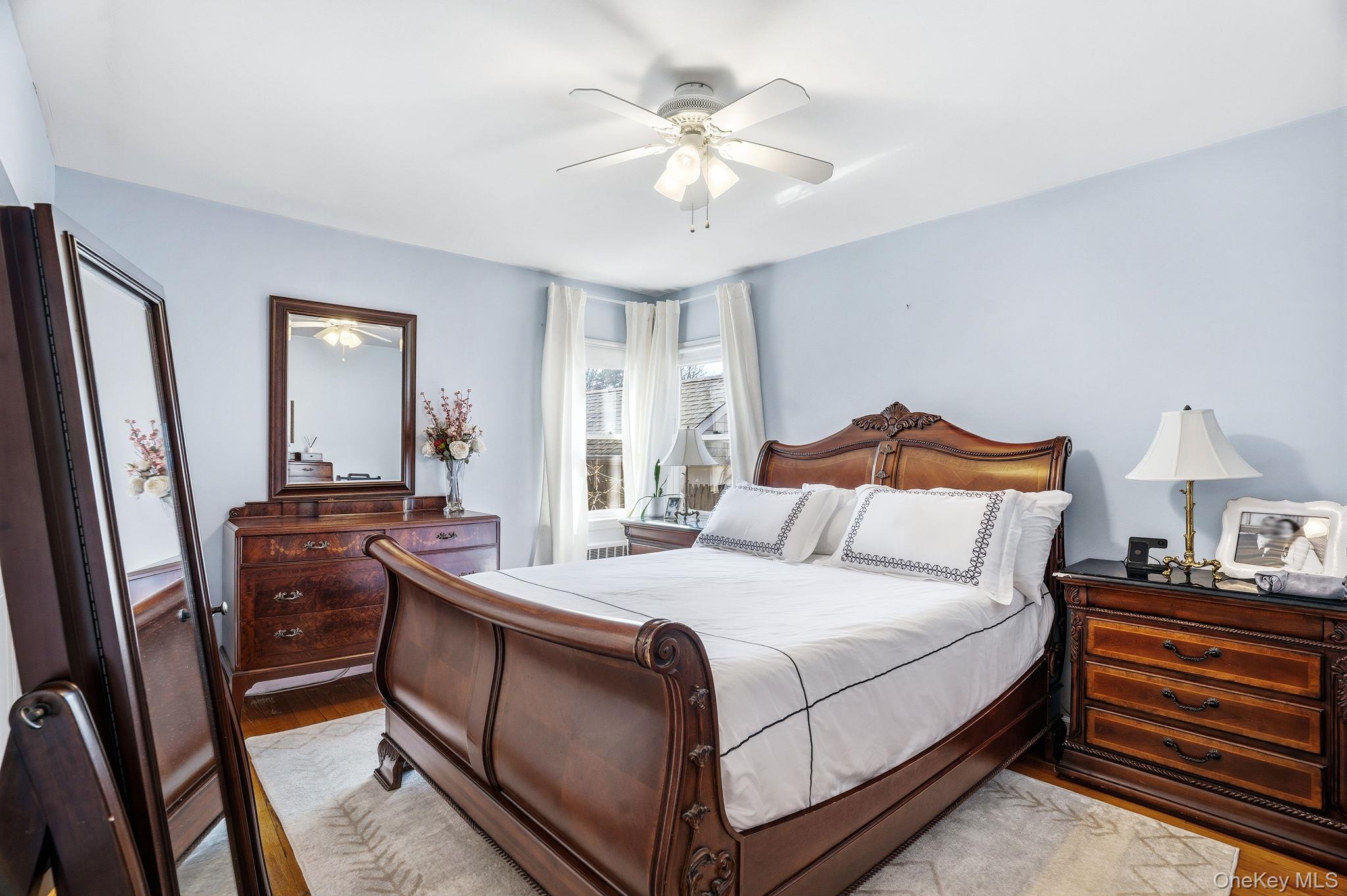 64 W Fenimore Street, Valley Stream, NY 11580